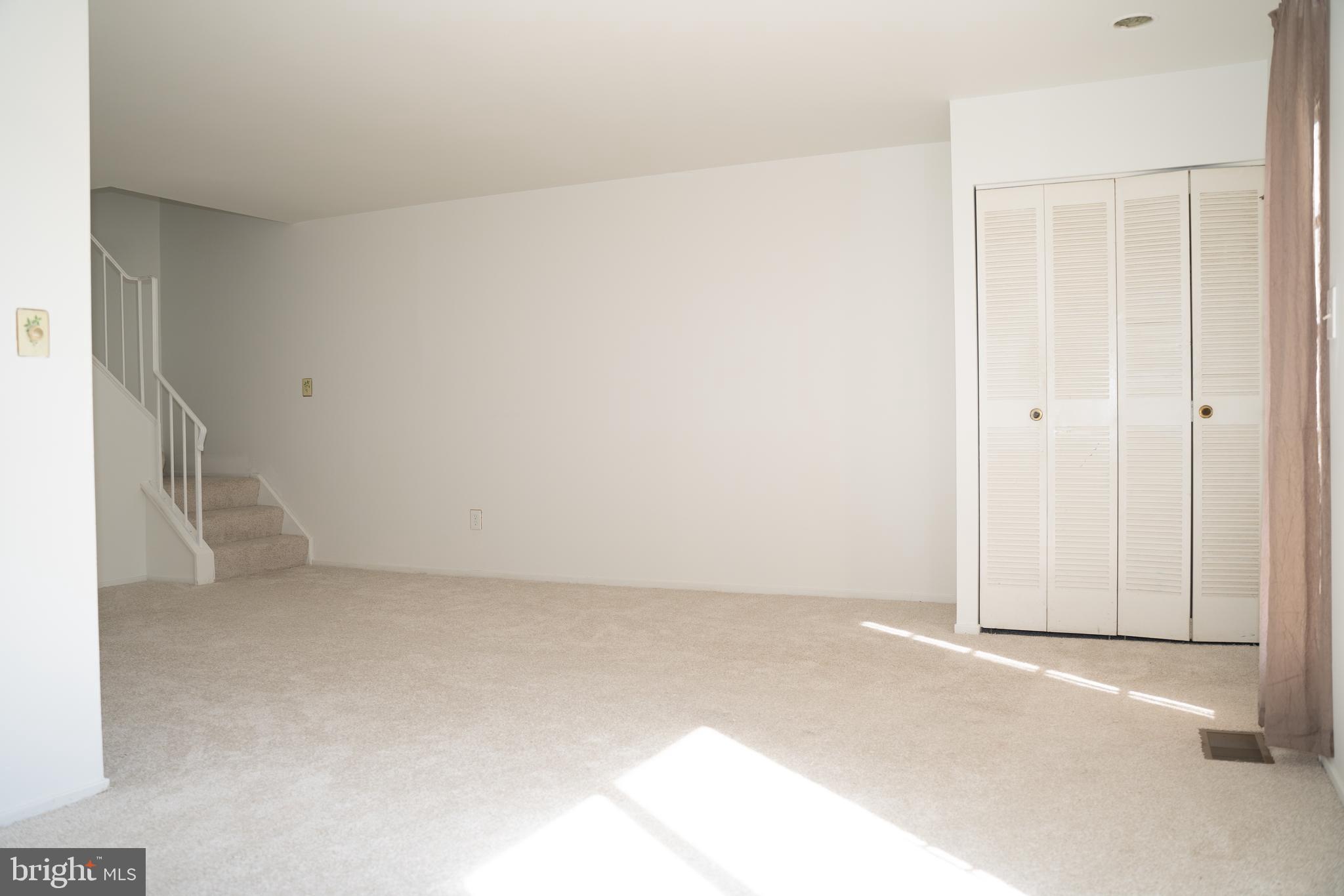 CLUBSIDE - Residential