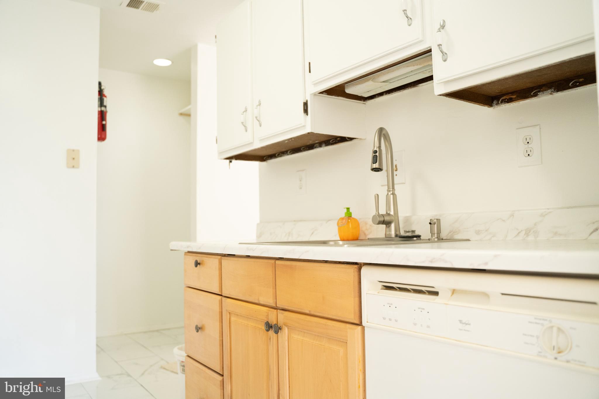 CLUBSIDE - Residential