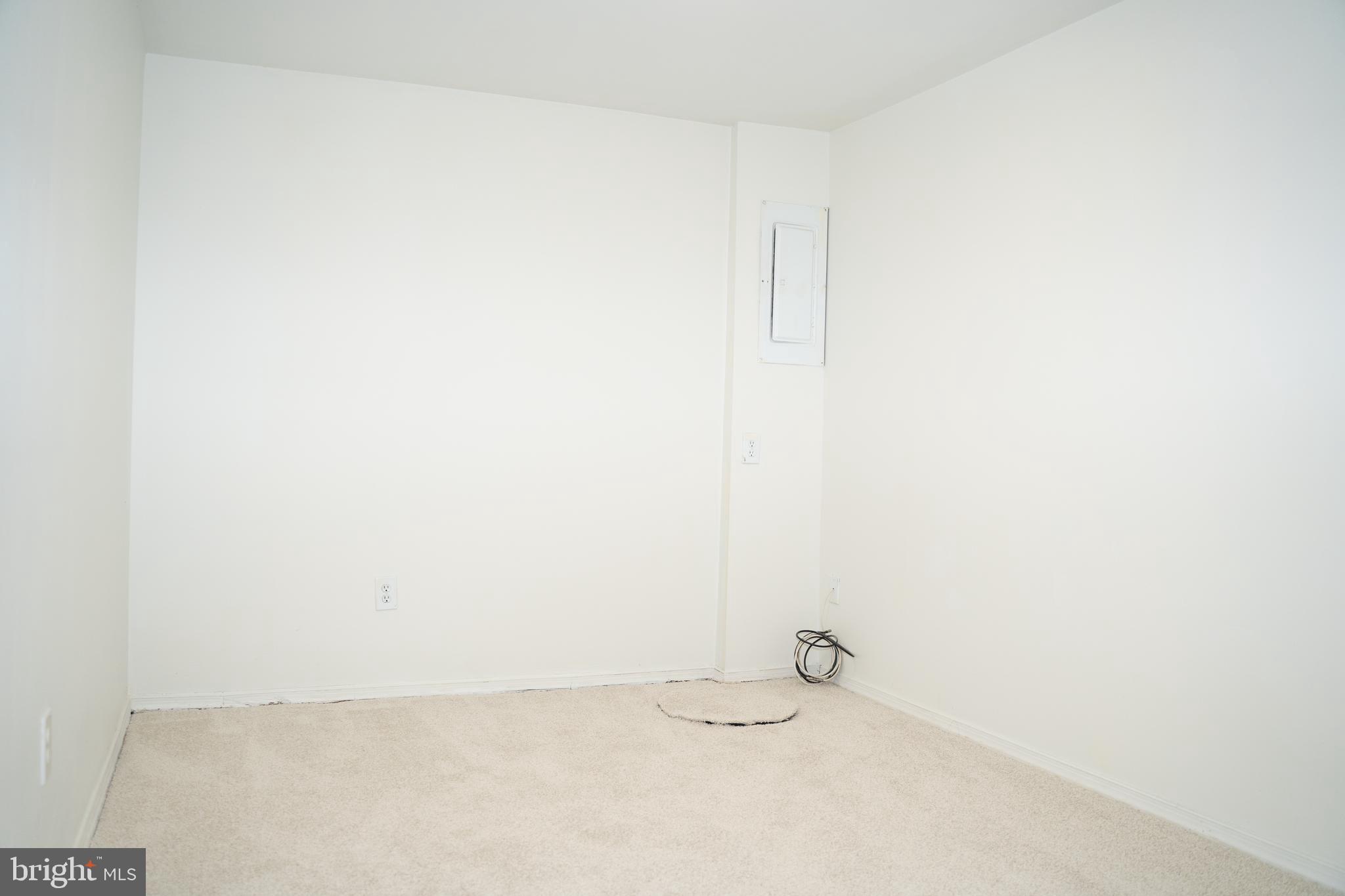 CLUBSIDE - Residential