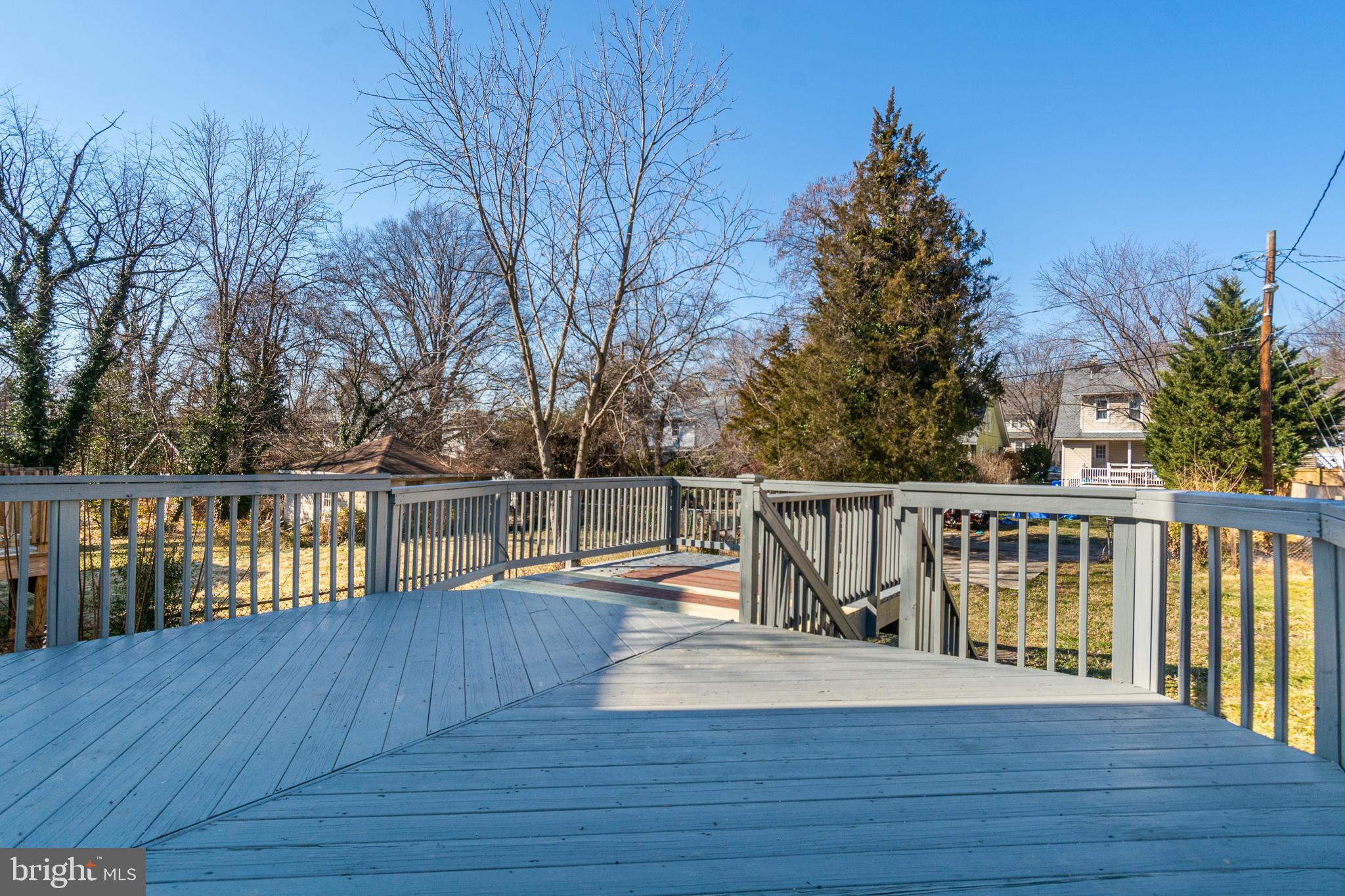 LAURAVILLE HISTORIC DISTRICT - Residential