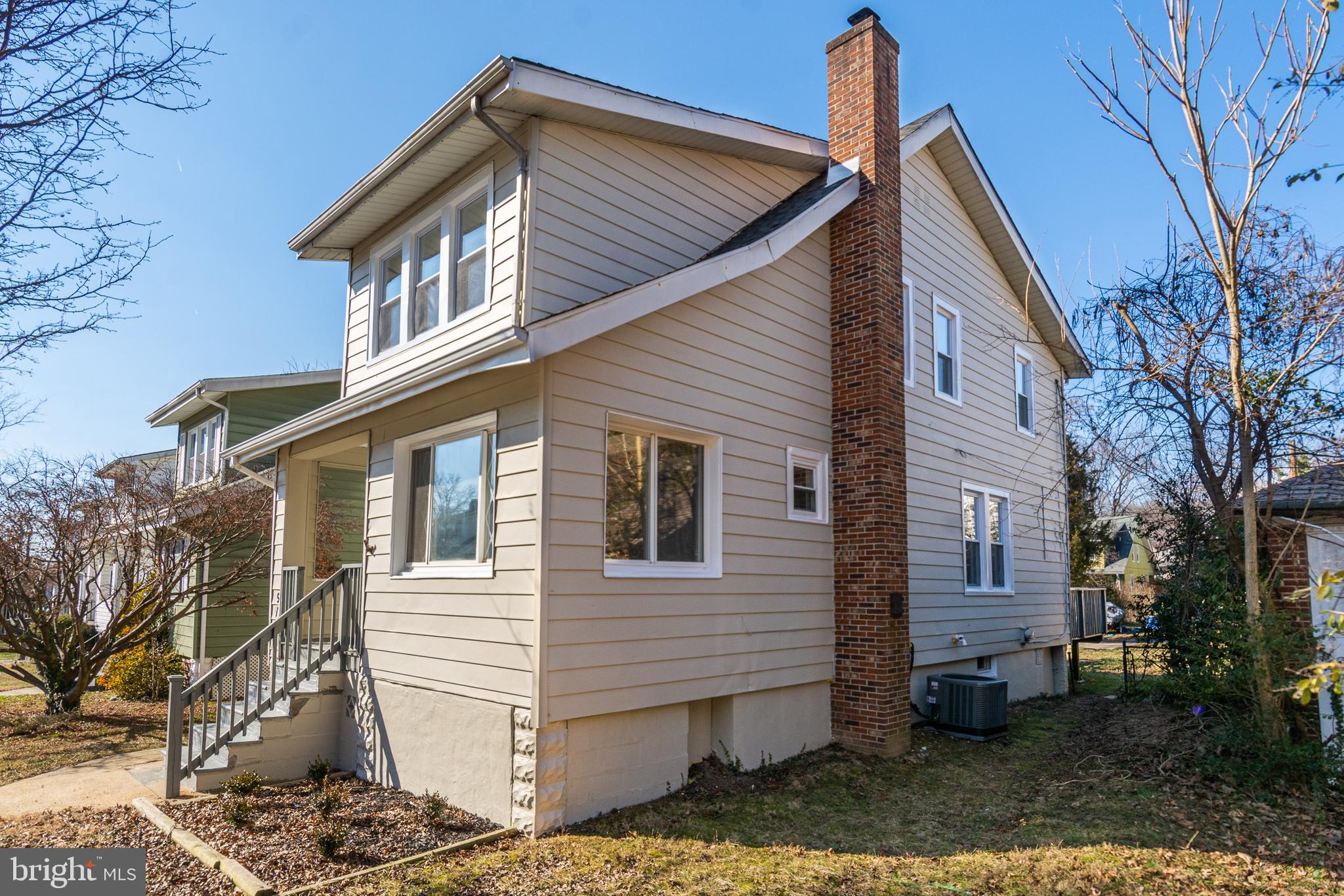 LAURAVILLE HISTORIC DISTRICT - Residential