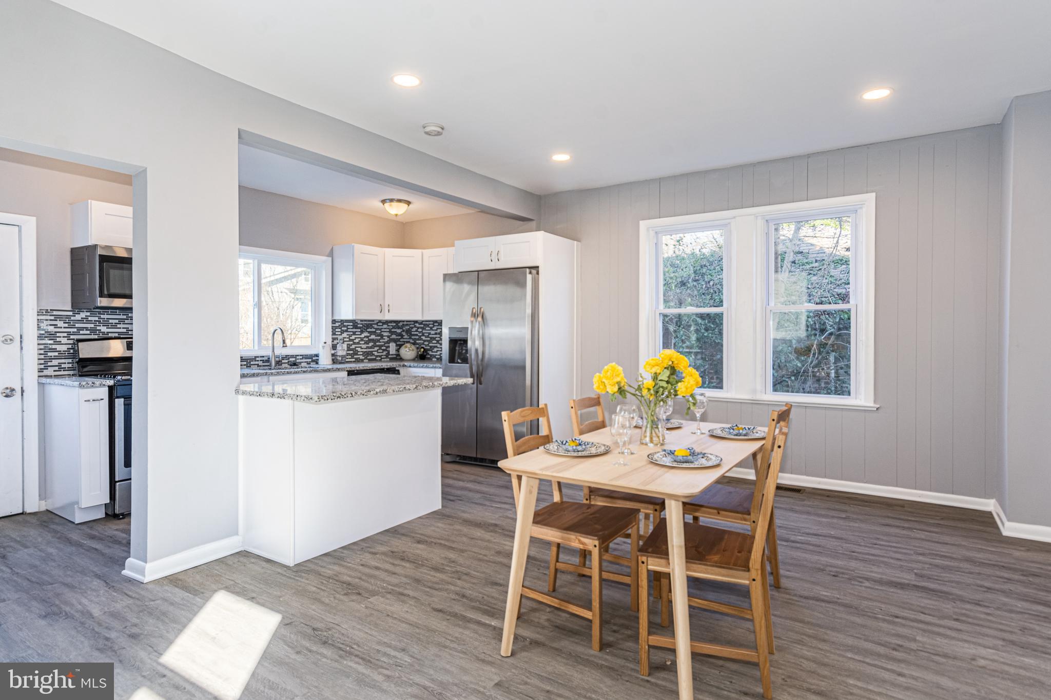 LAURAVILLE HISTORIC DISTRICT - Residential