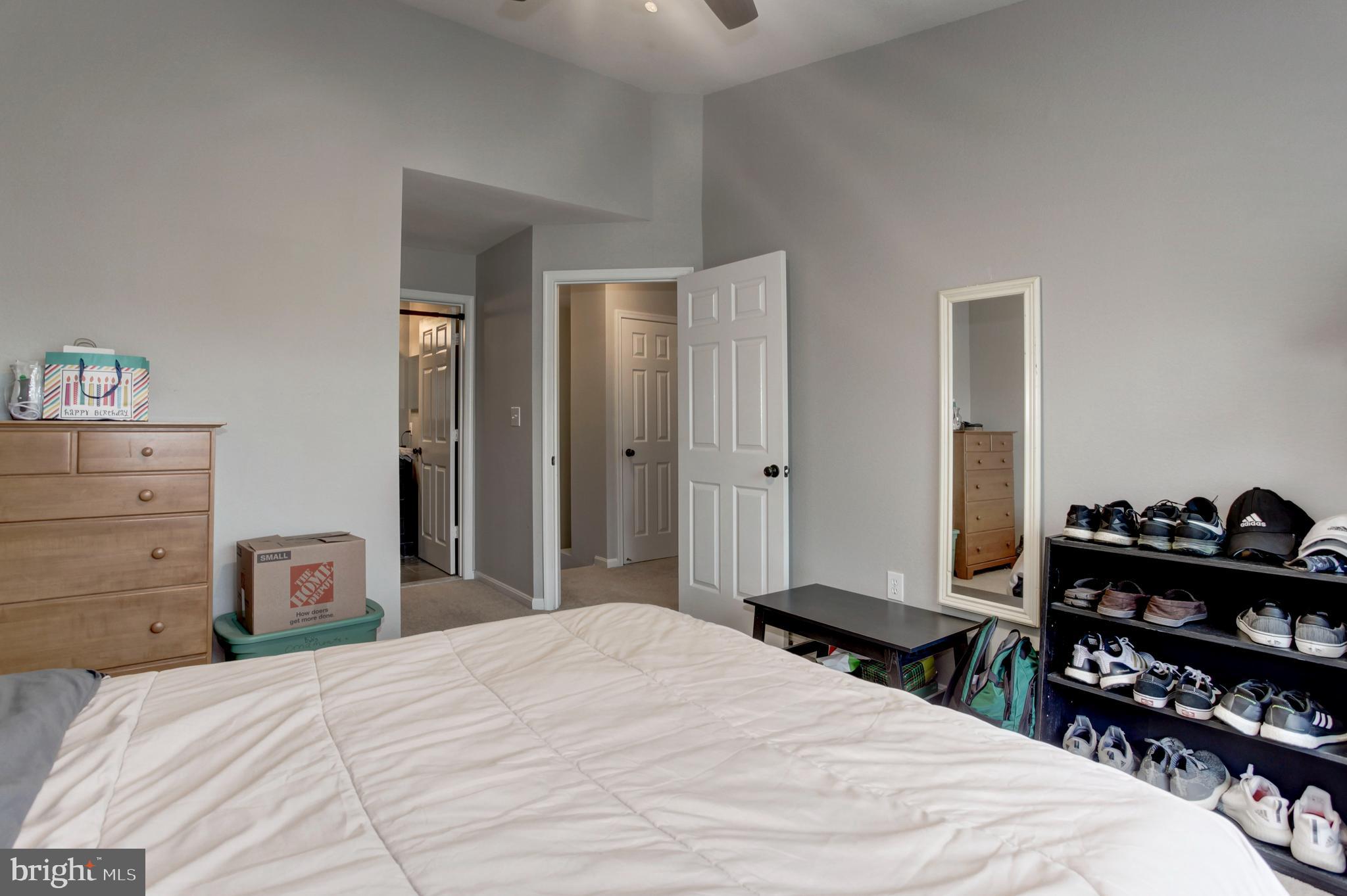 GATES OF FAIR LAKES - Residential Lease