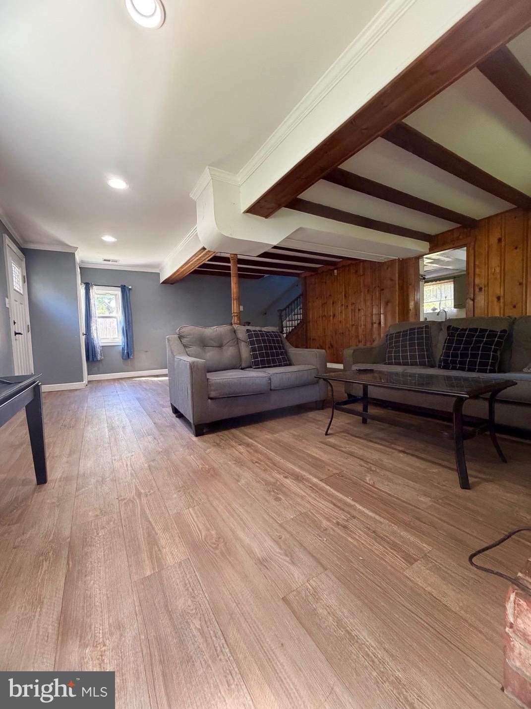 SUNNY ACRES - Residential