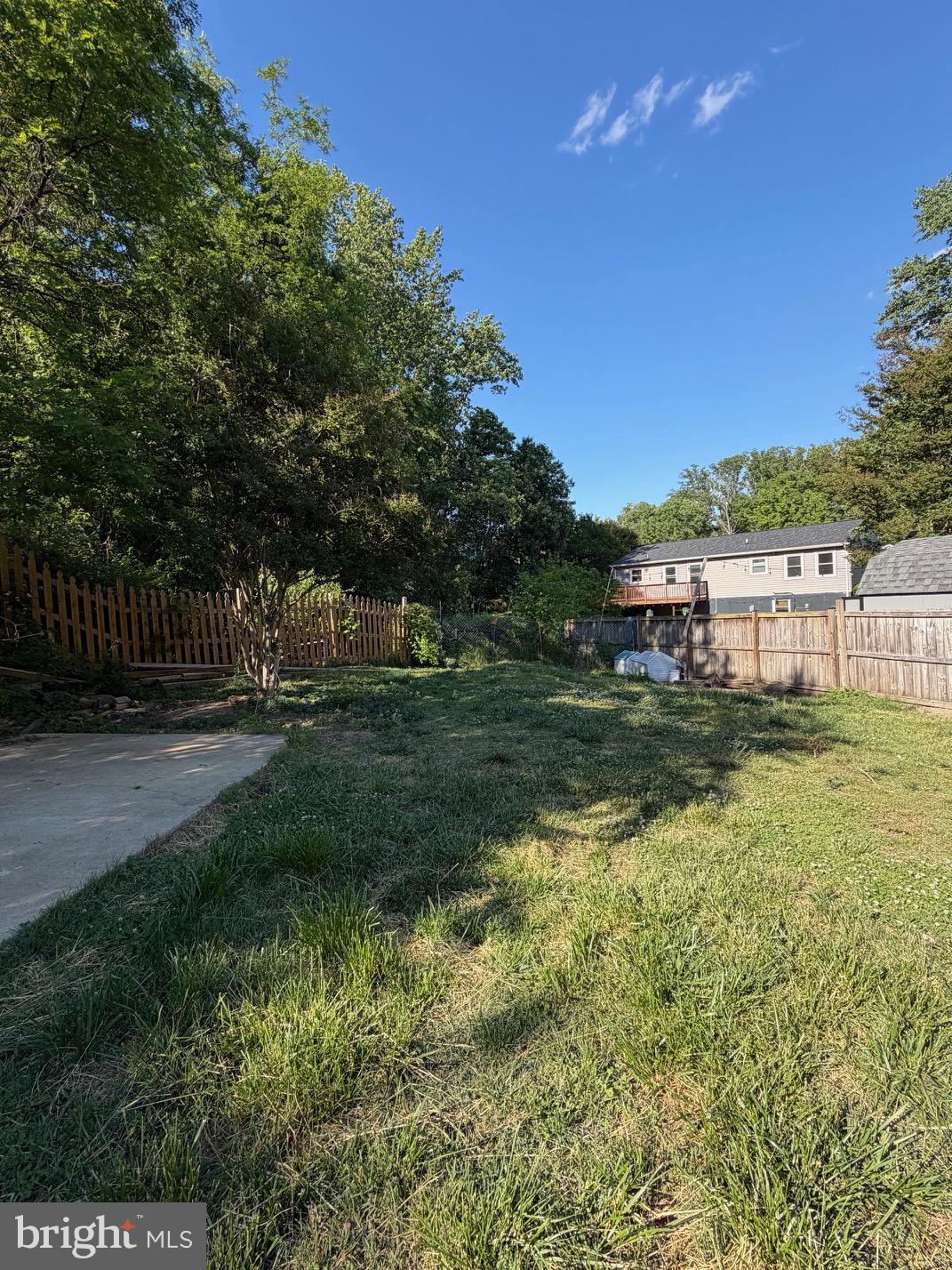 SUNNY ACRES - Residential