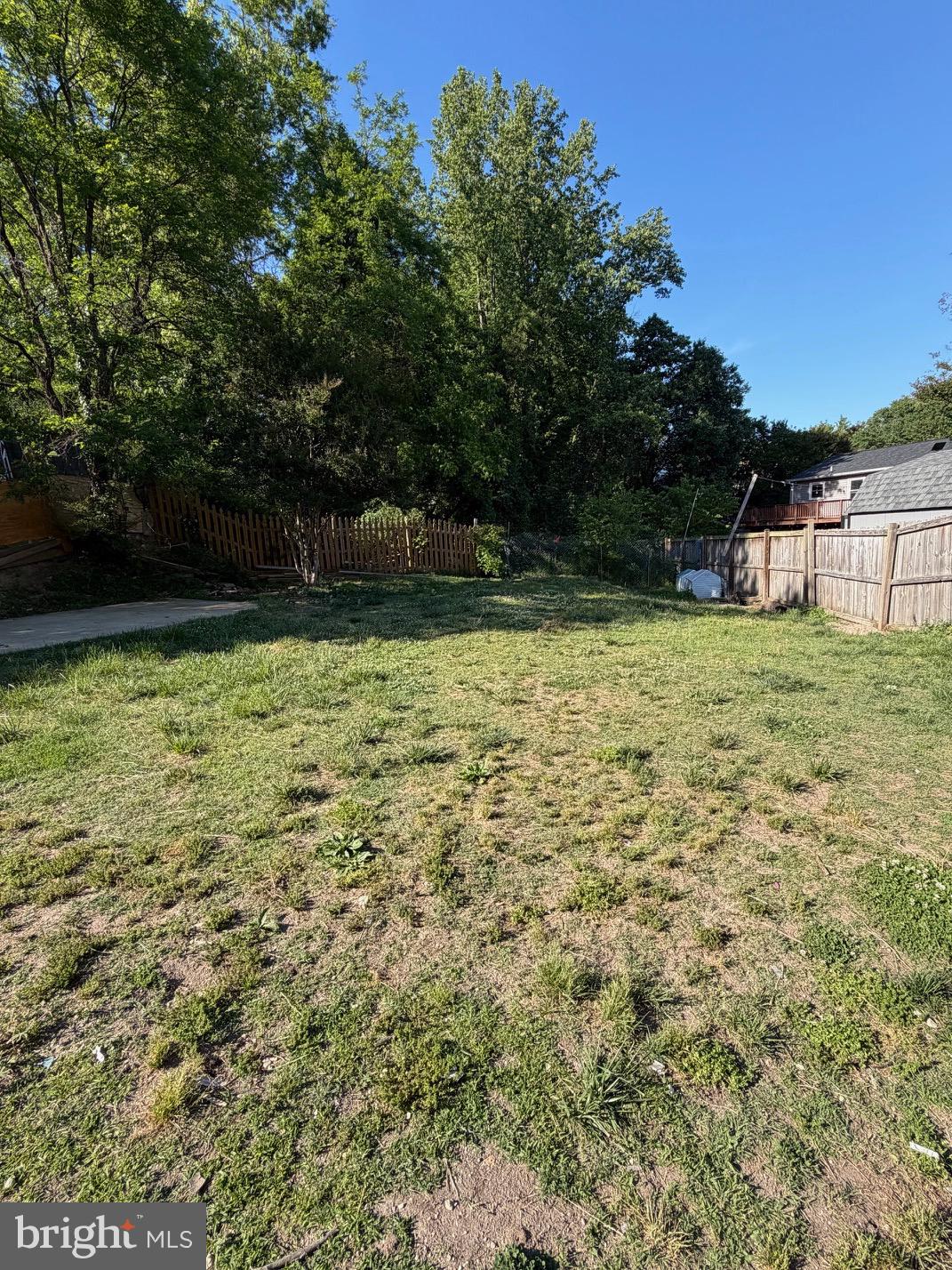 SUNNY ACRES - Residential