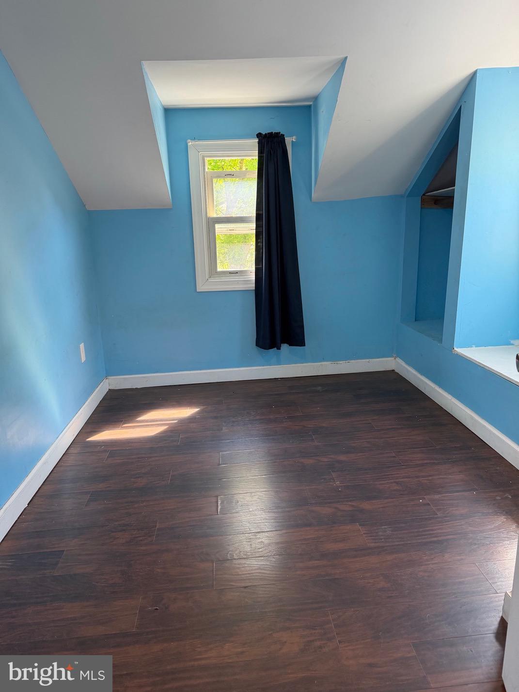 SUNNY ACRES - Residential