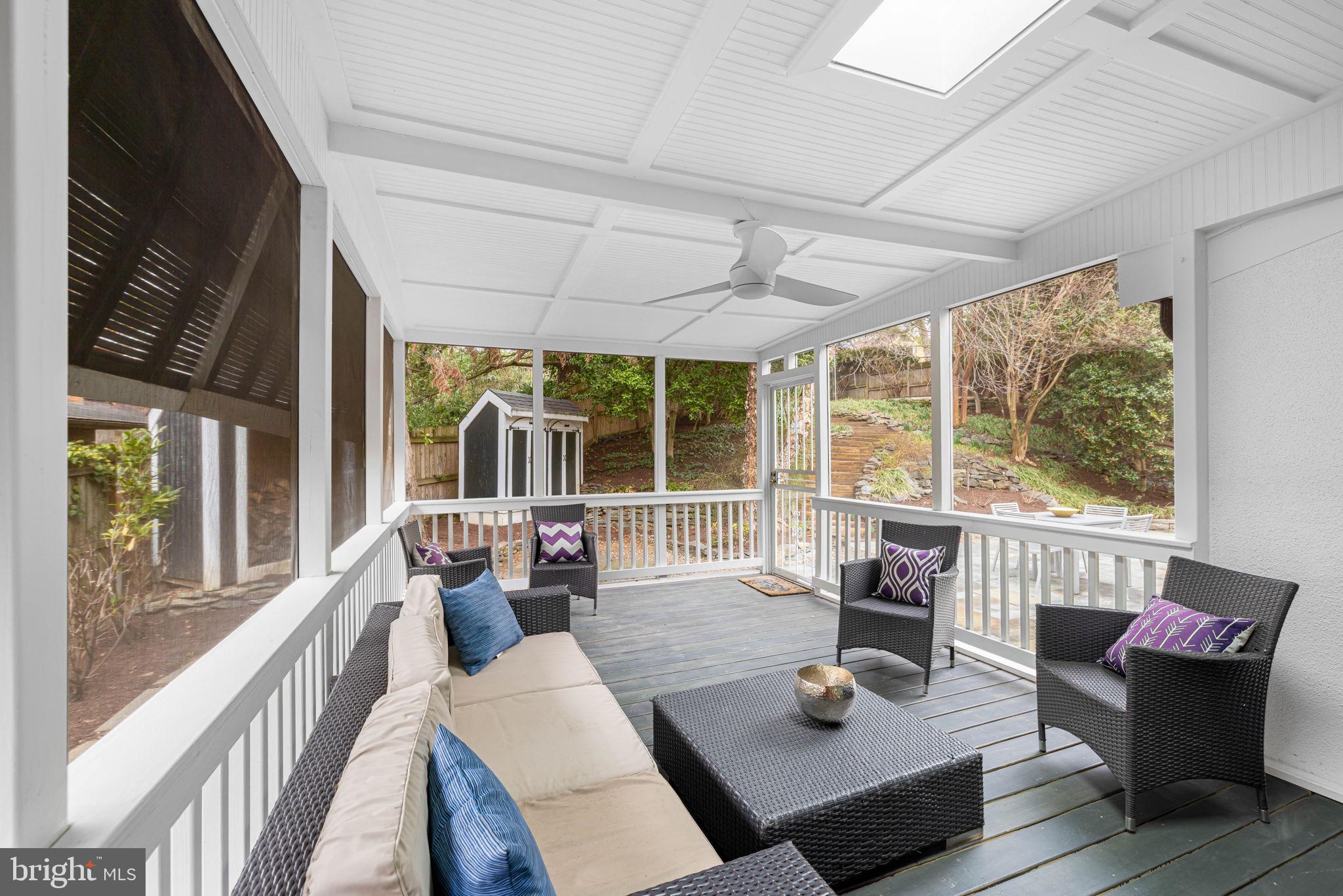 FOREST HILLS - Residential