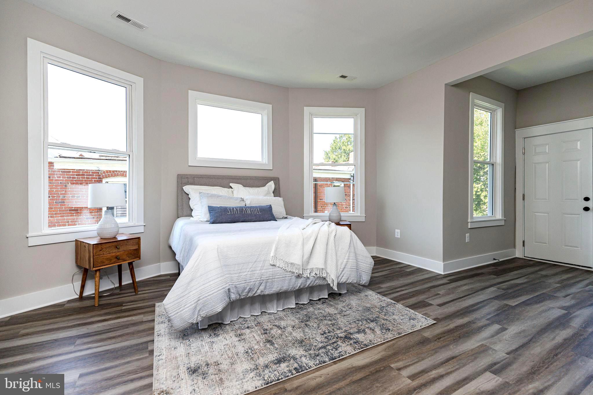 BATTERY COURT ADDITION - Residential