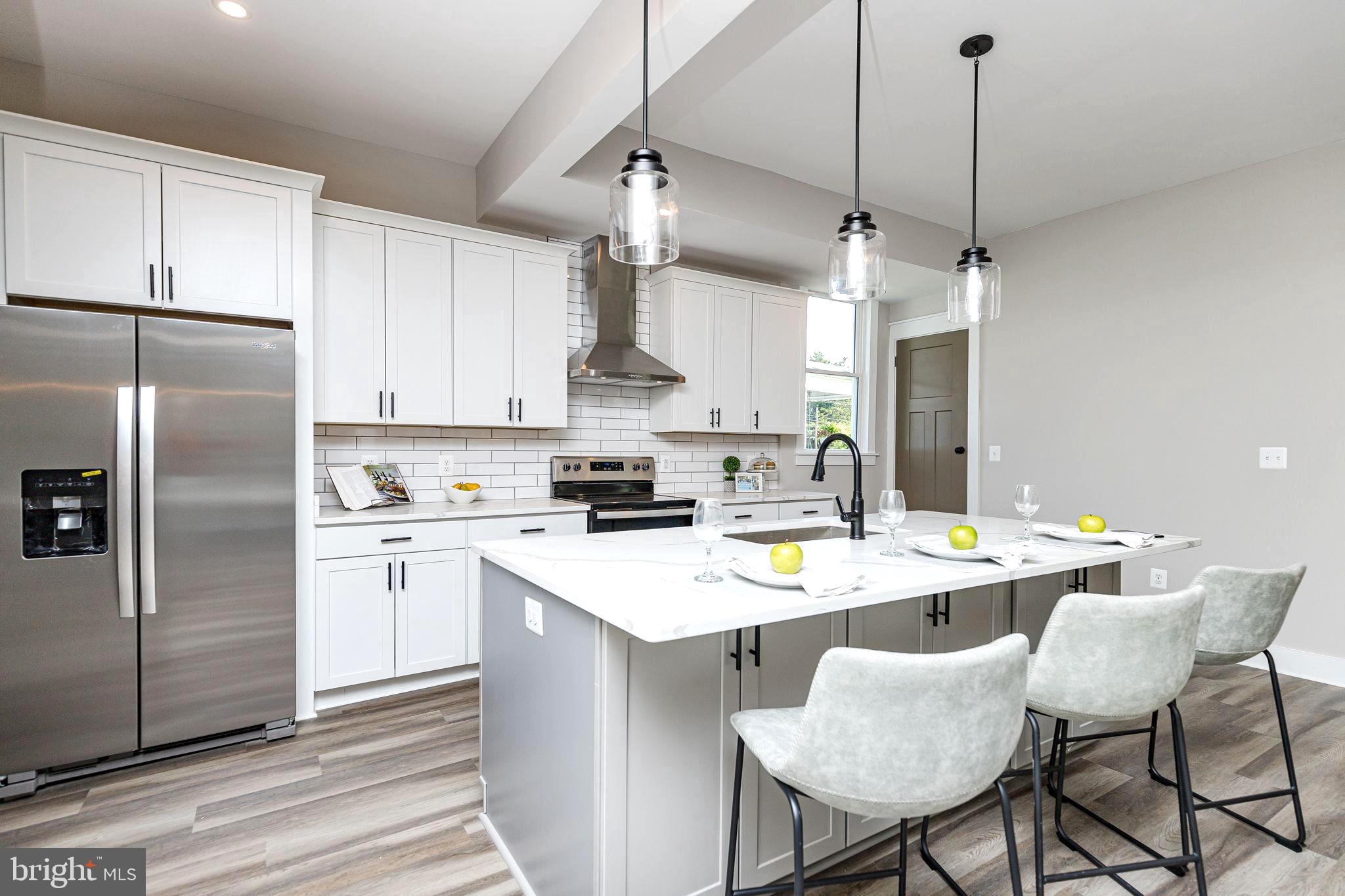 BATTERY COURT ADDITION - Residential