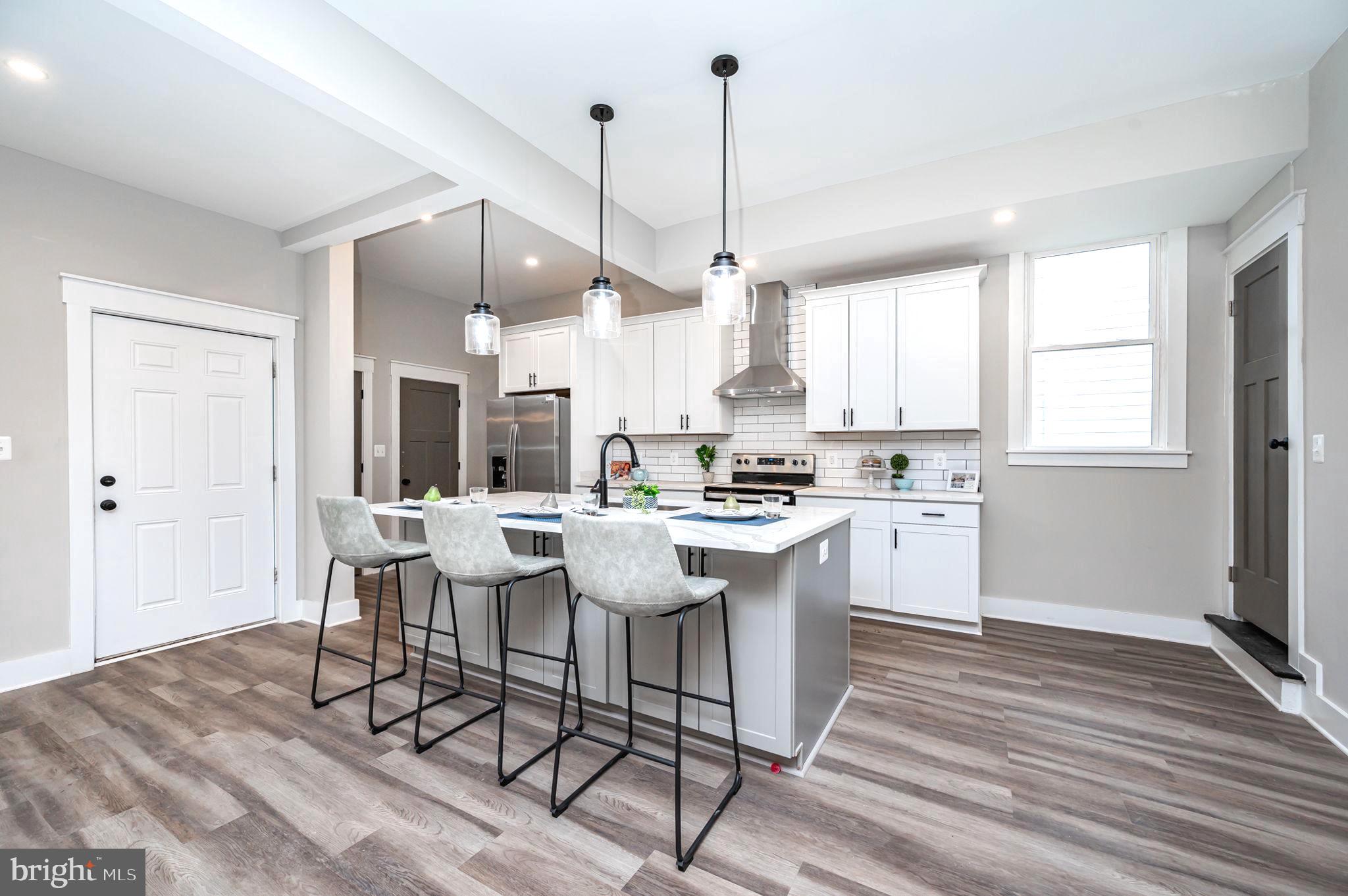 BATTERY COURT ADDITION - Residential
