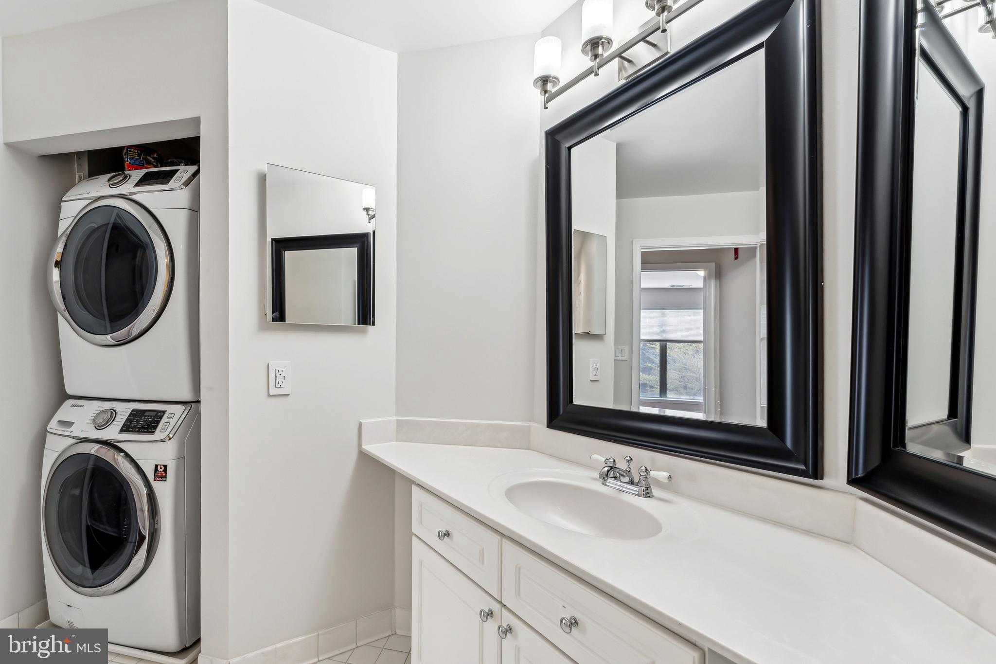 SAVOY PARK CONDOMINIUMS - Residential Lease