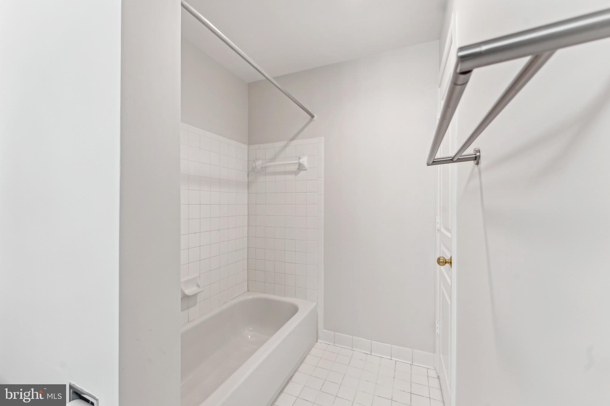 SAVOY PARK CONDOMINIUMS - Residential Lease