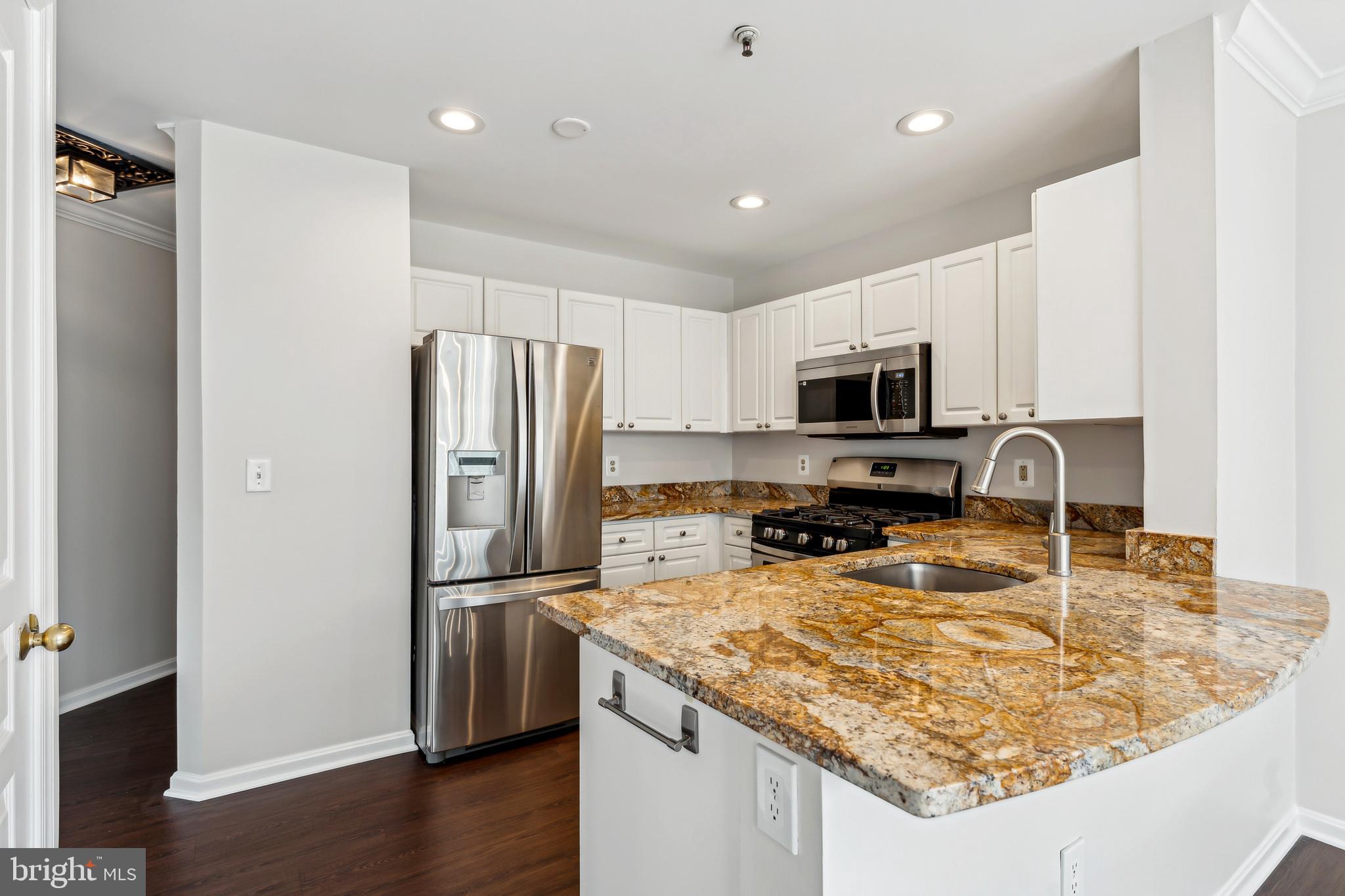 SAVOY PARK CONDOMINIUMS - Residential Lease