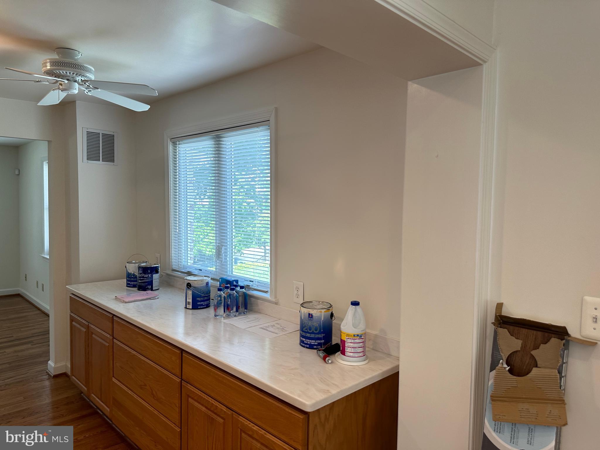 KENSINGTON HEIGHTS - Residential