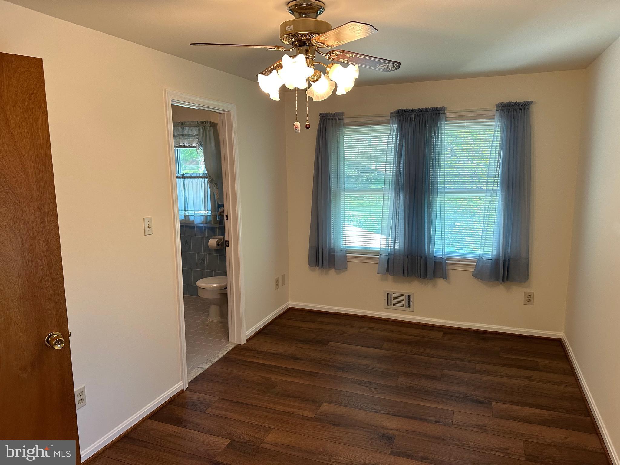 KENSINGTON HEIGHTS - Residential