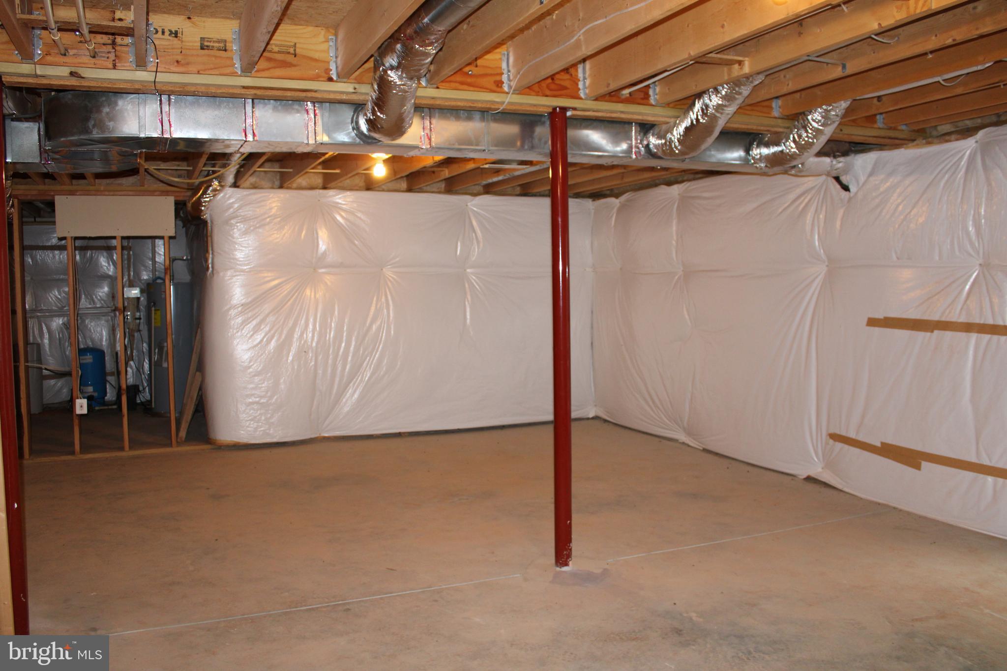 WILDERNESS WEST - Residential Lease