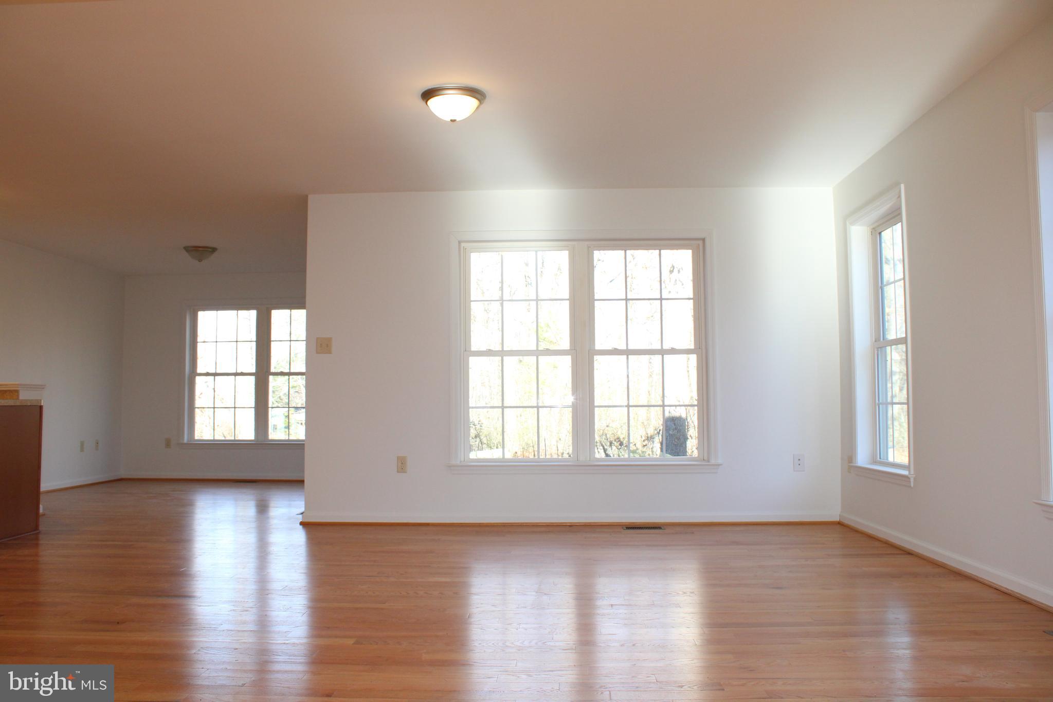 WILDERNESS WEST - Residential Lease