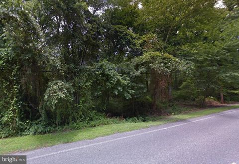 Vacant Land For Sale - 588 Harding Highway<br/> CARNEYS POINT, NJ 08069