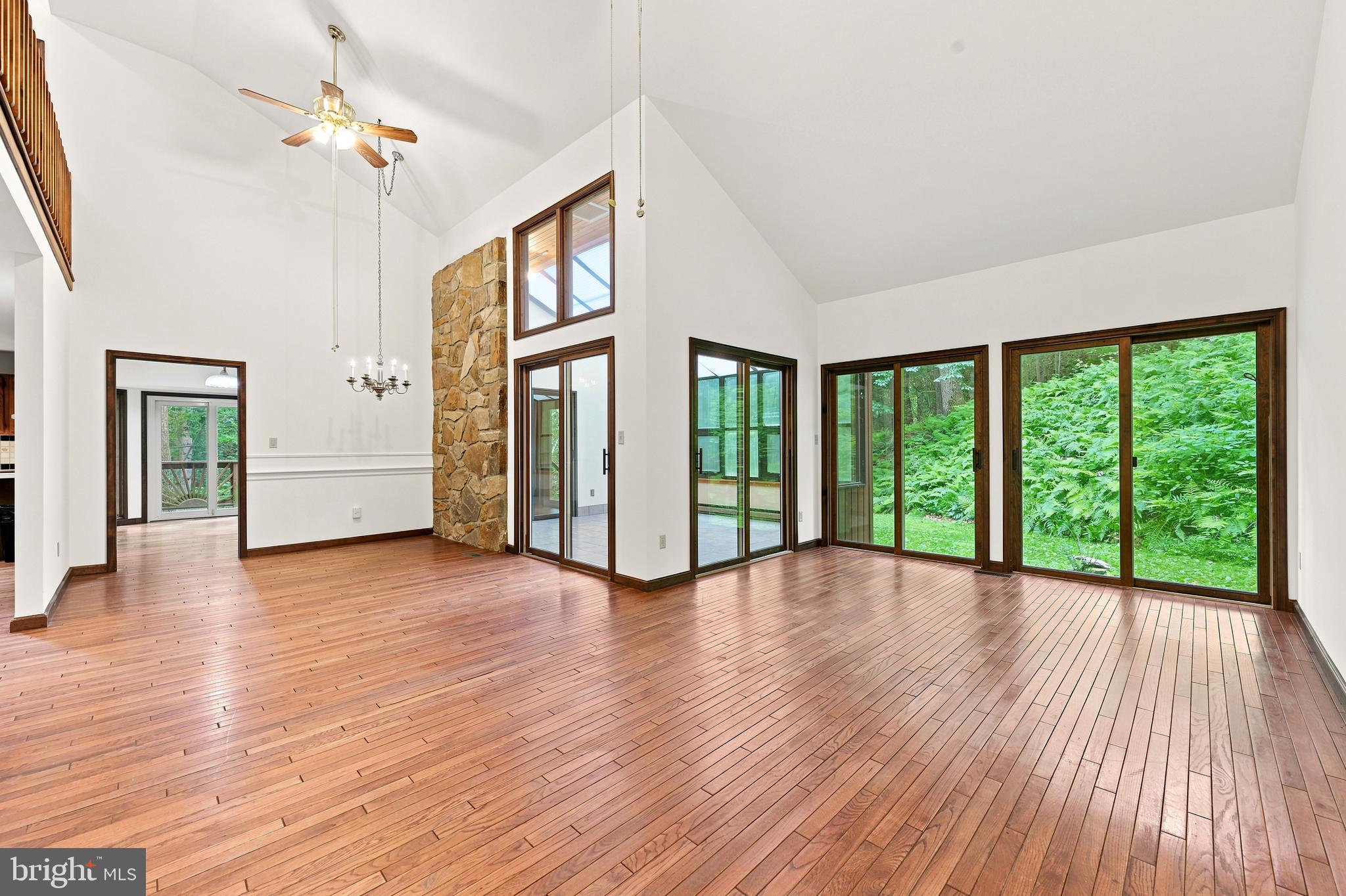 1672 SUZANNE DRIVE