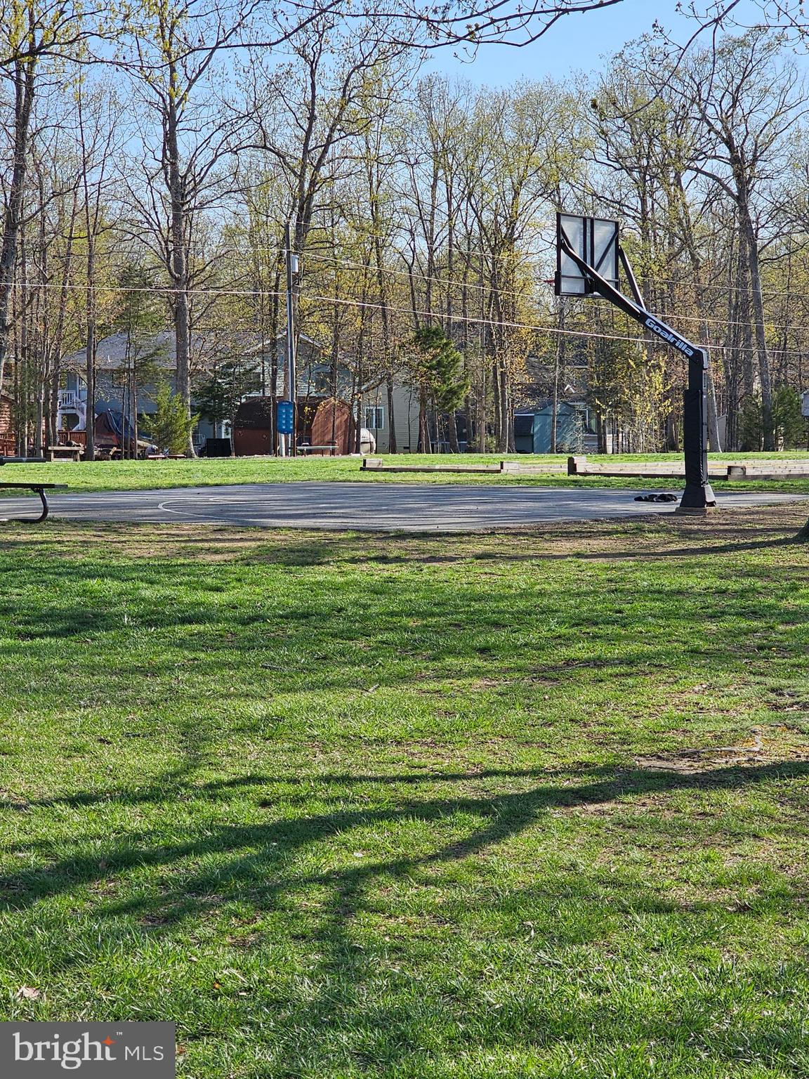 LAKE OF THE WOODS - Residential Lease