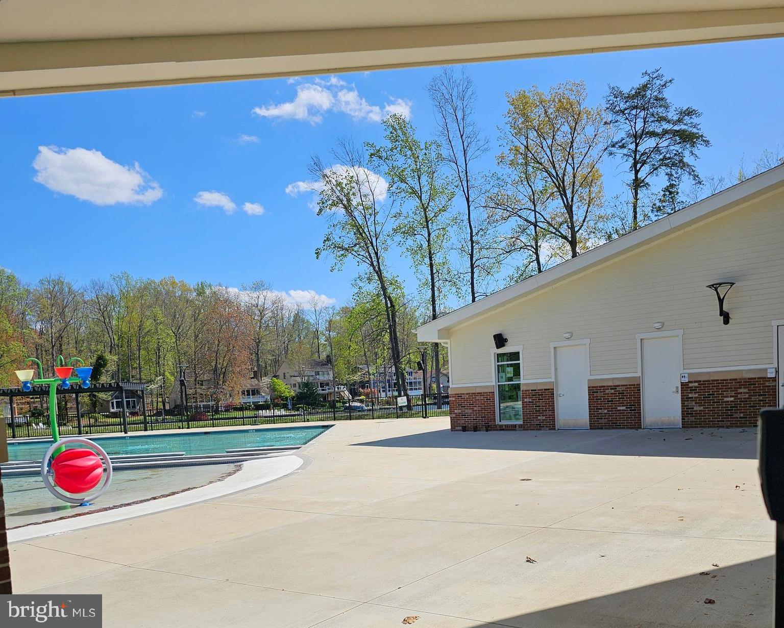 LAKE OF THE WOODS - Residential Lease