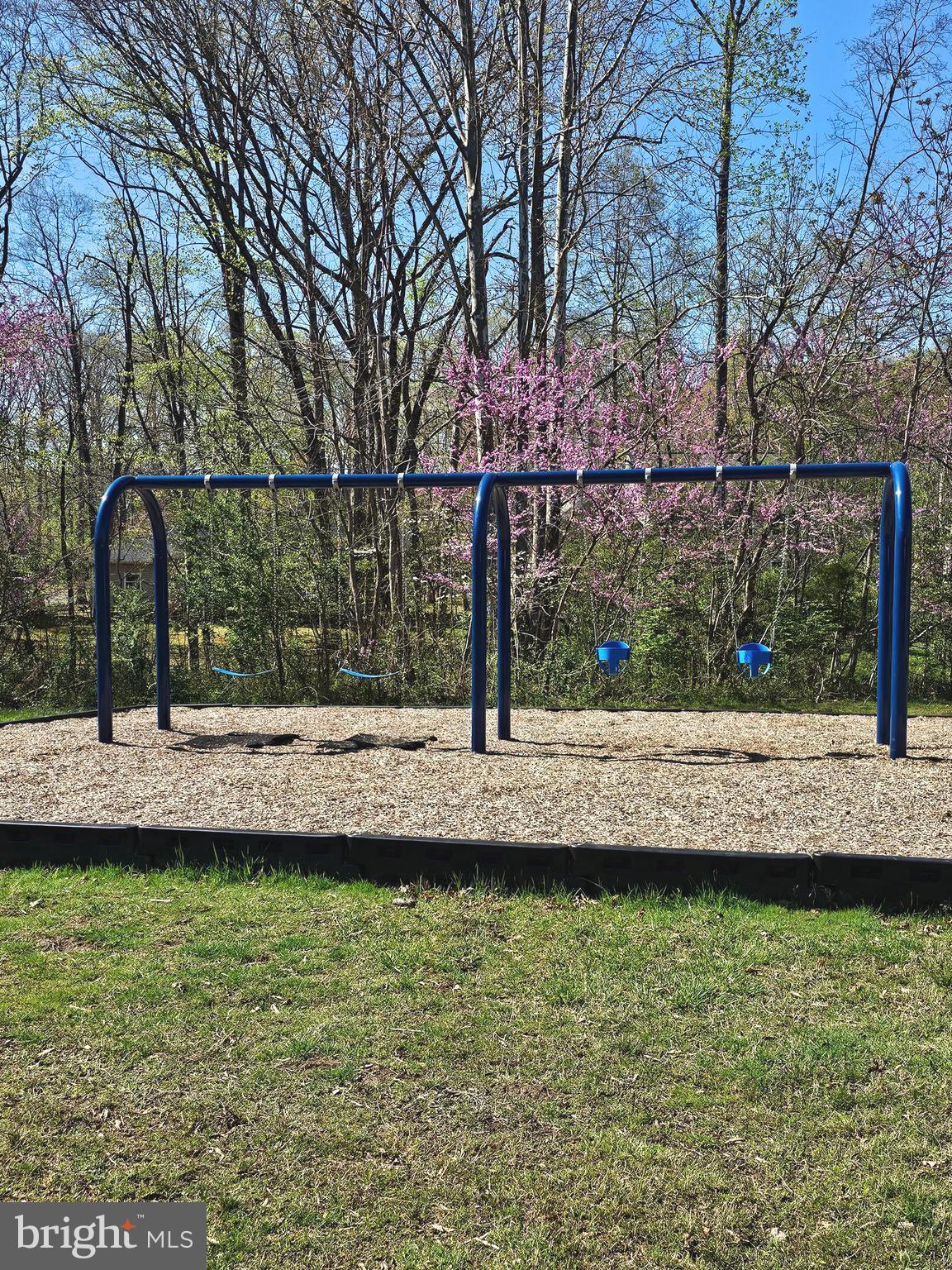 LAKE OF THE WOODS - Residential Lease