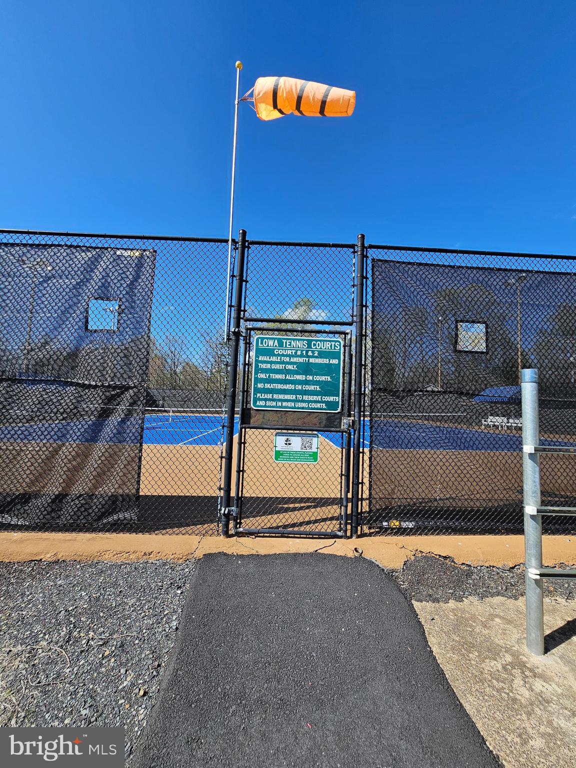 LAKE OF THE WOODS - Residential Lease