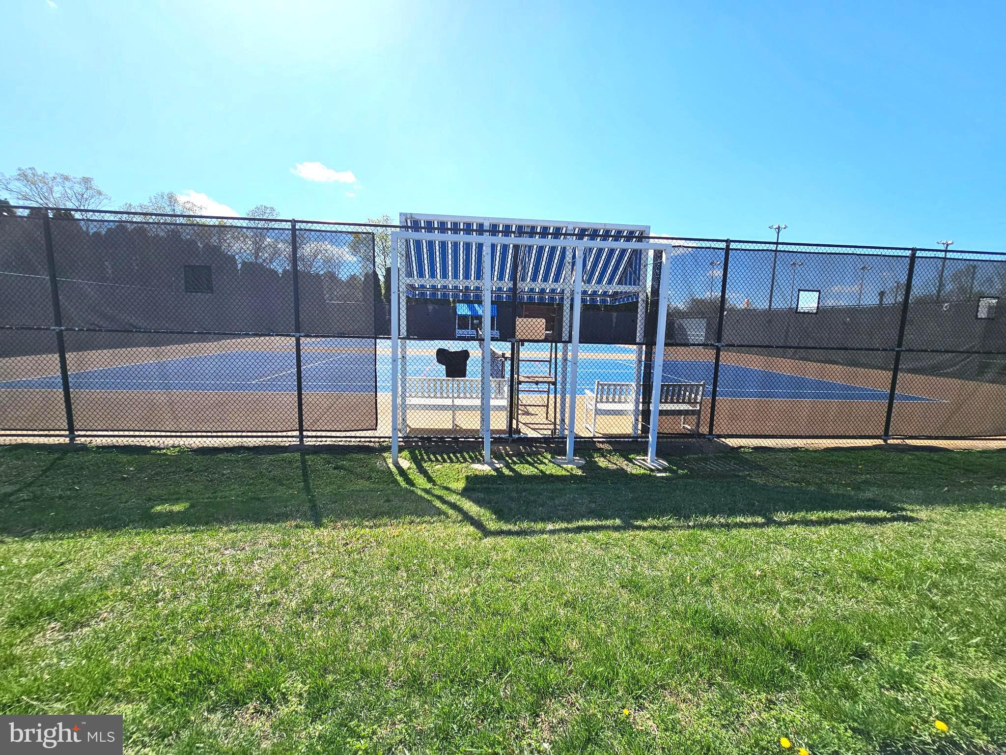 LAKE OF THE WOODS - Residential Lease