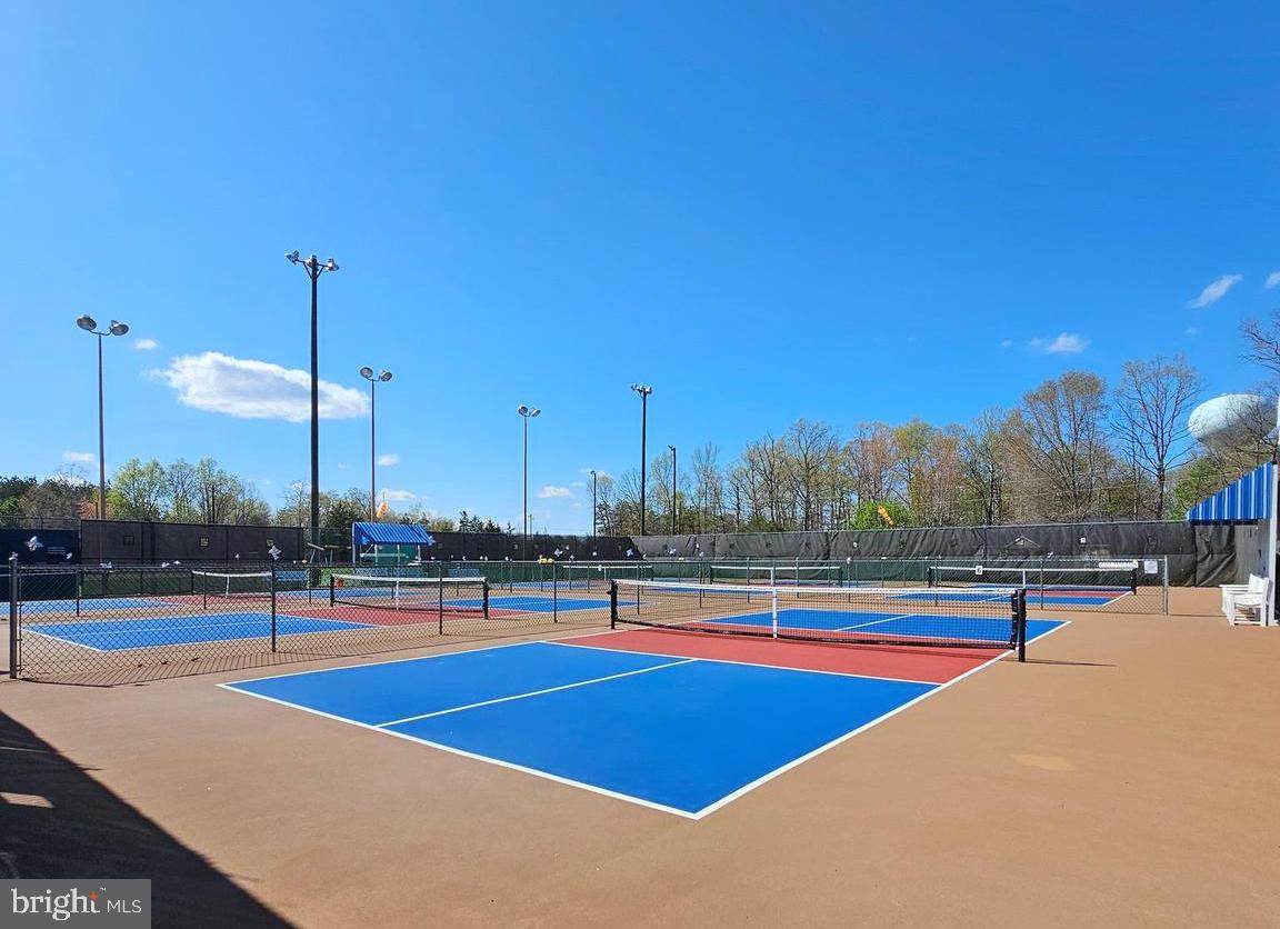 LAKE OF THE WOODS - Residential Lease