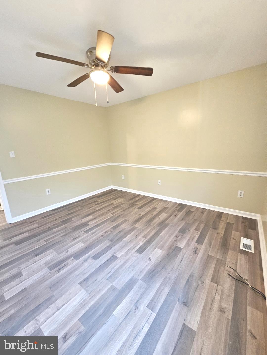 LAKE OF THE WOODS - Residential Lease