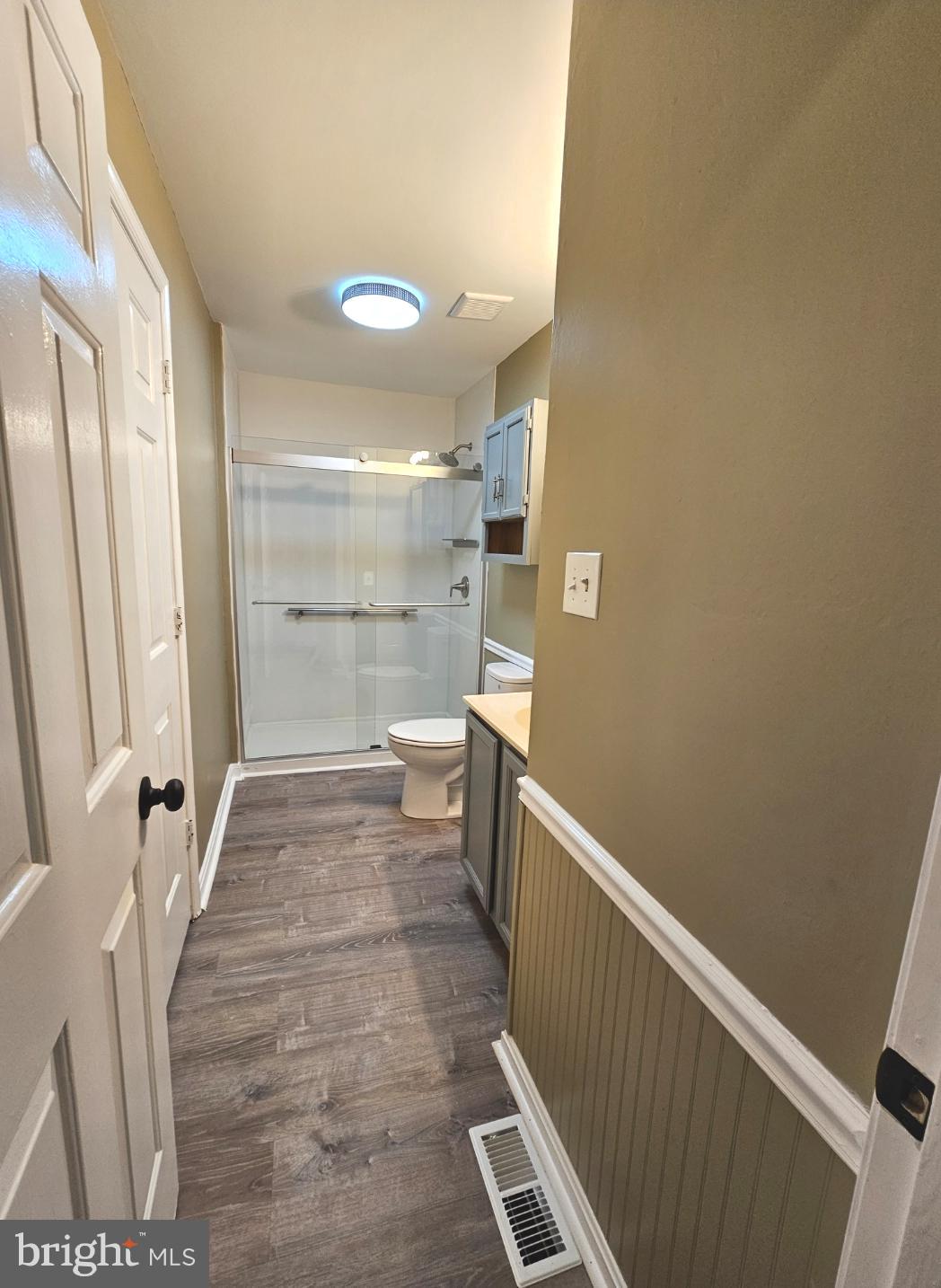 LAKE OF THE WOODS - Residential Lease