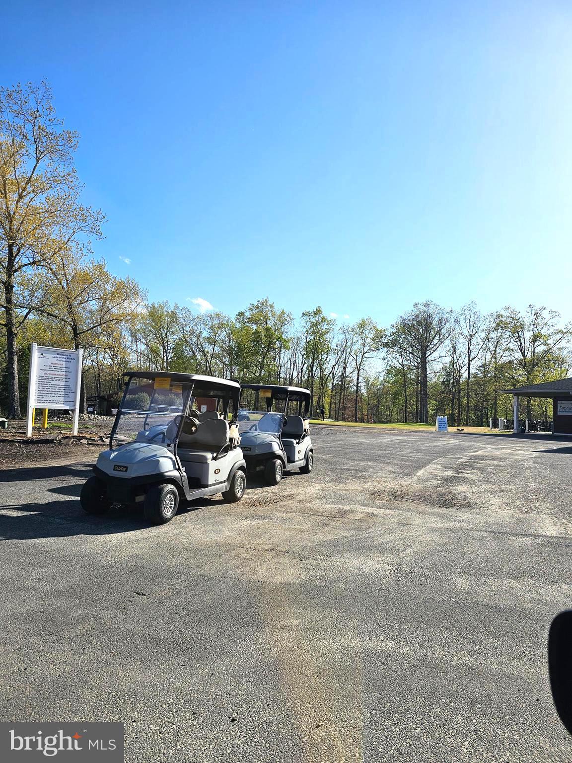 LAKE OF THE WOODS - Residential Lease