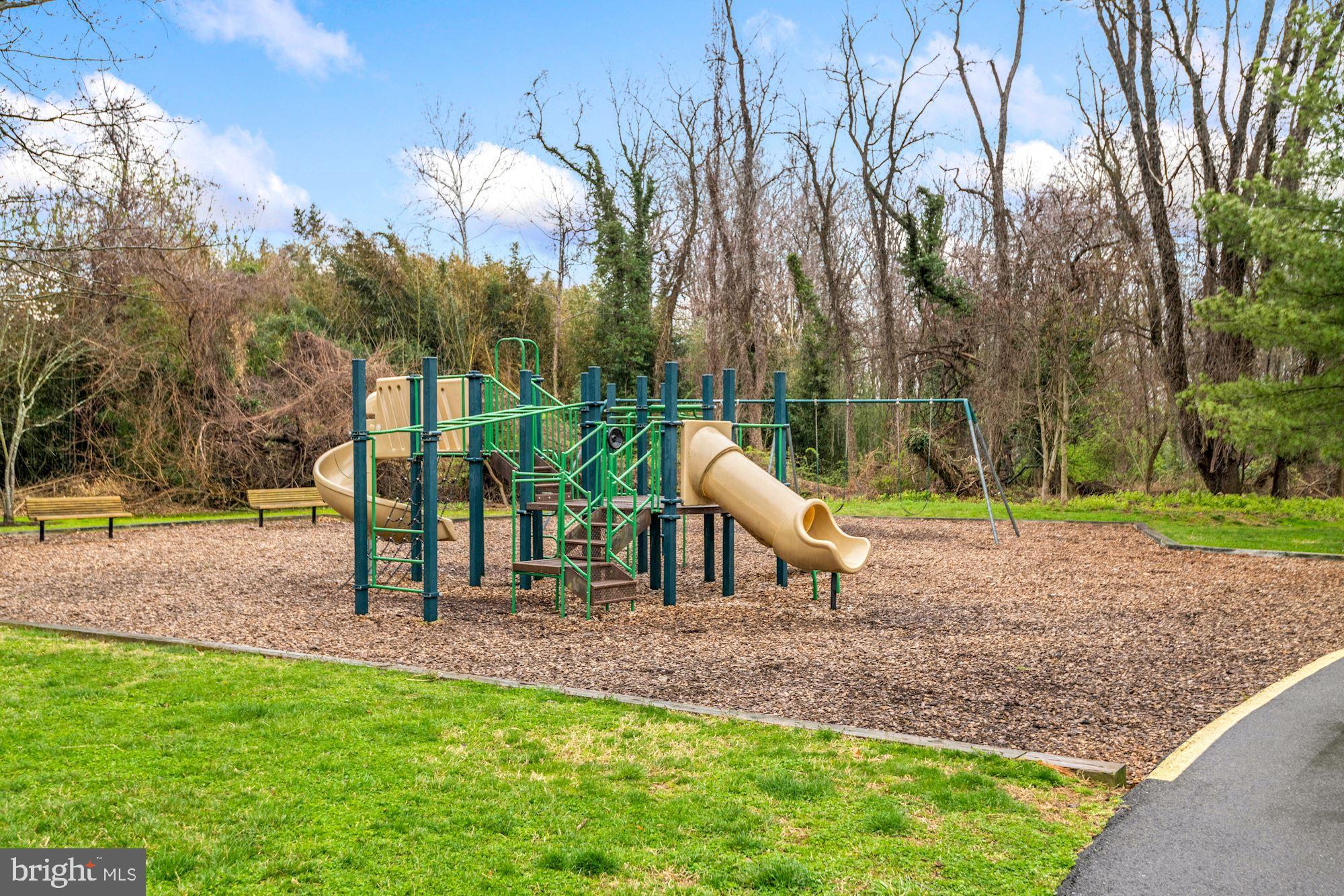 TIDEWATER COLONY - Residential Lease