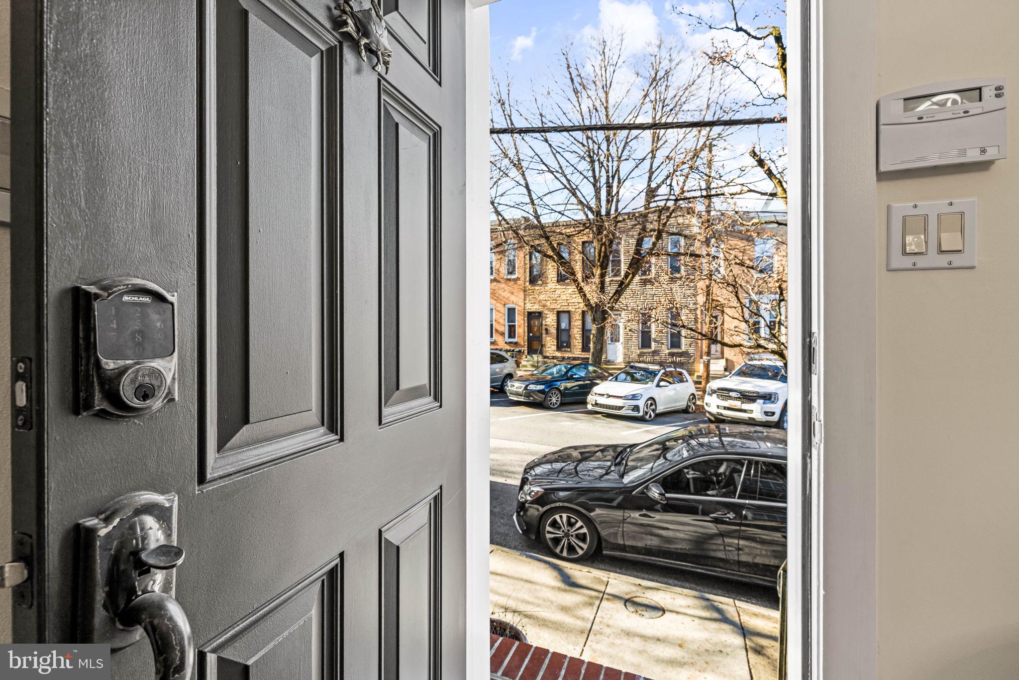 LOCUST POINT - Residential