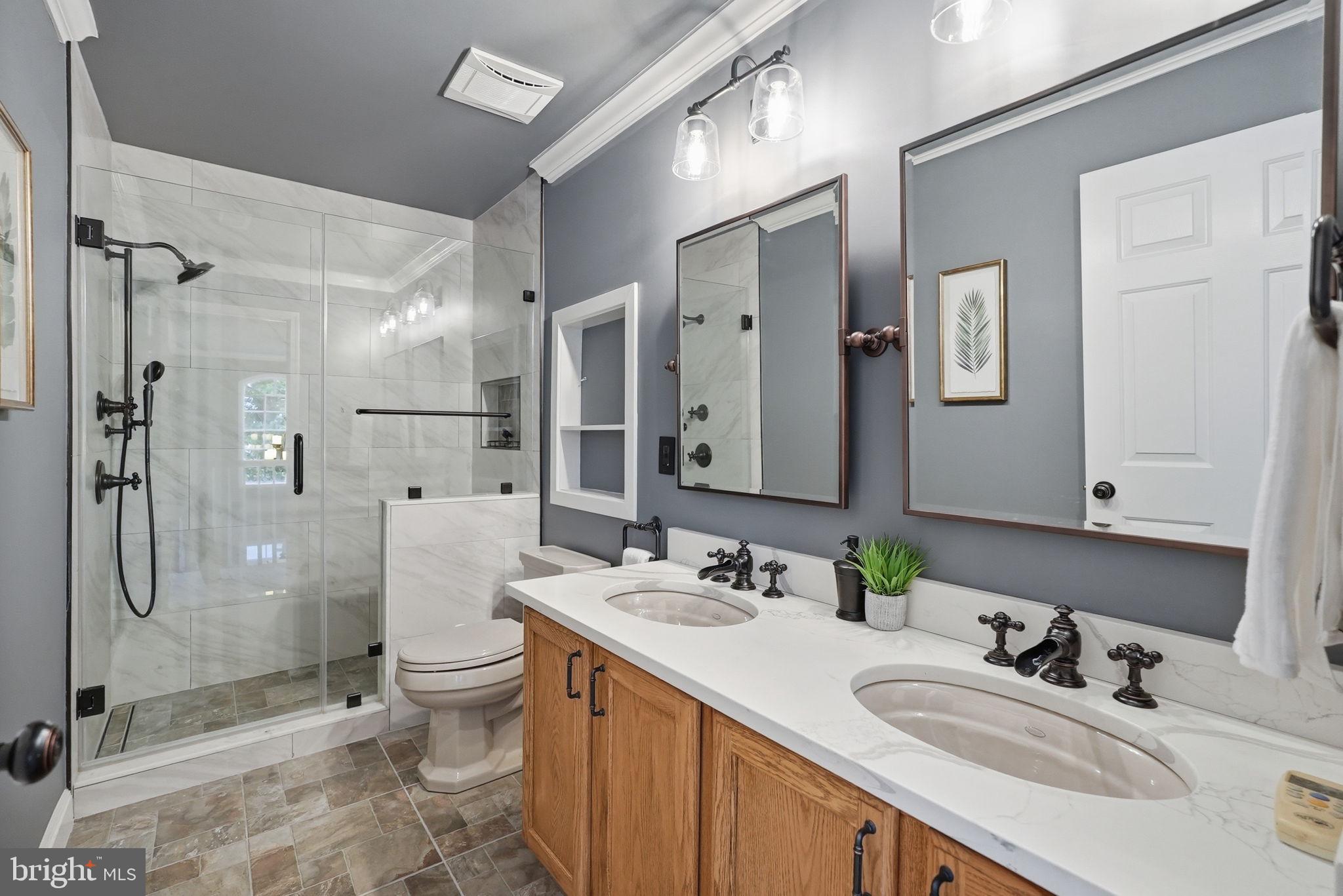 ASHLAND - Residential
