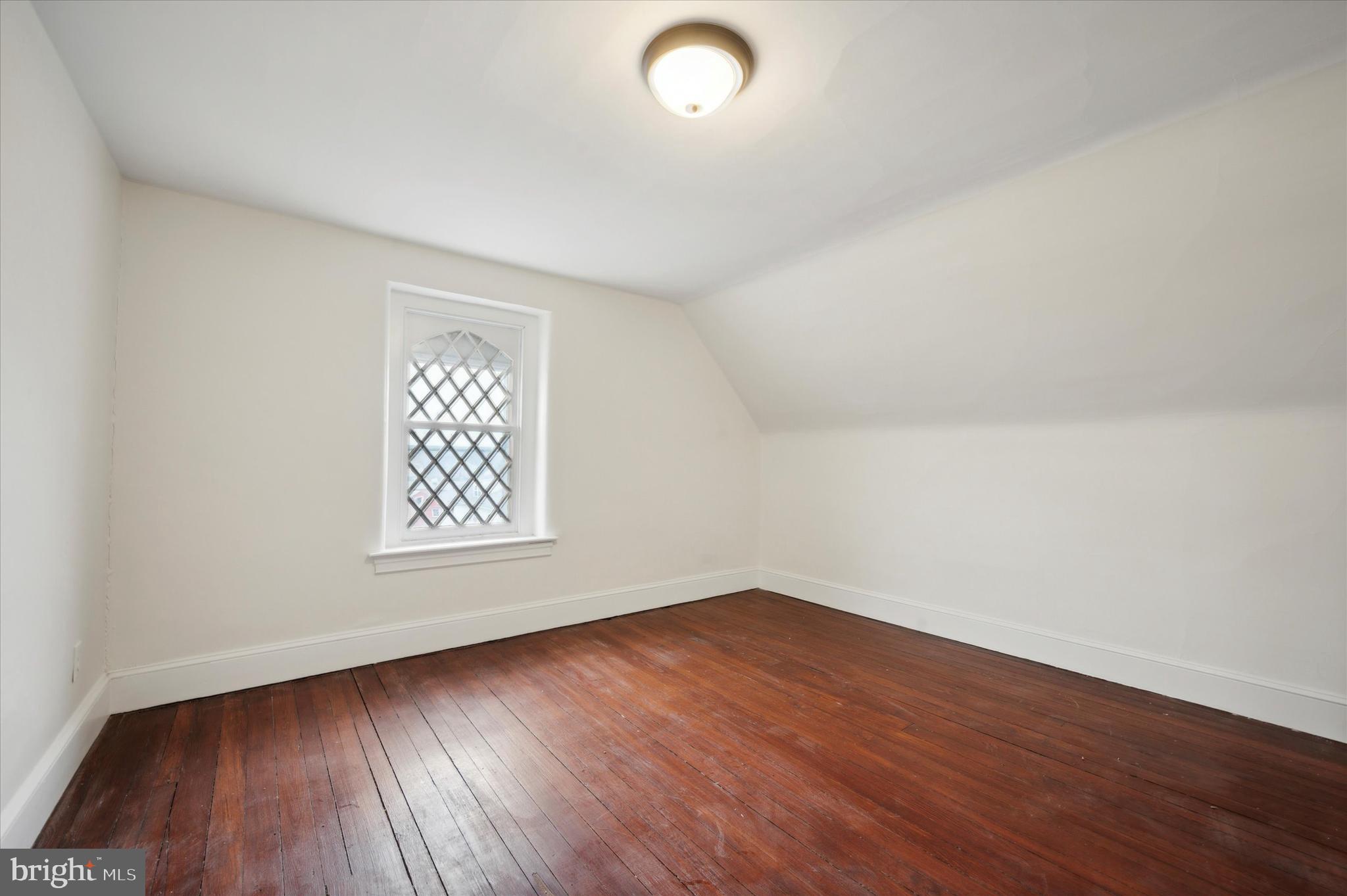 NON AVAILABLE - Residential