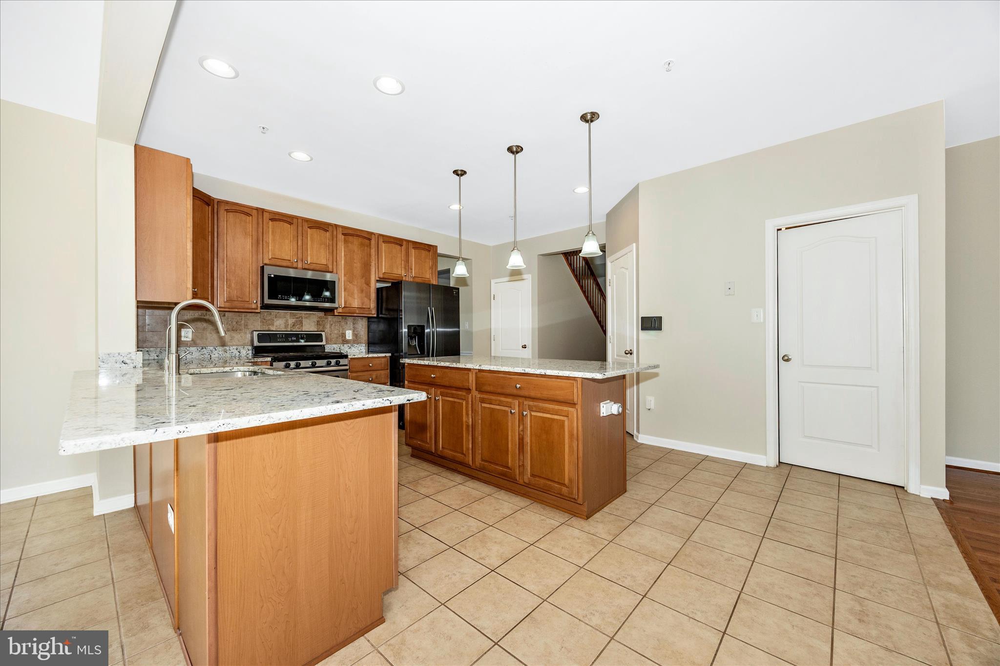 CLOVER RIDGE - Residential