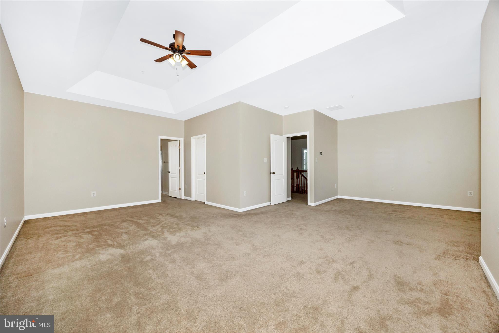 CLOVER RIDGE - Residential