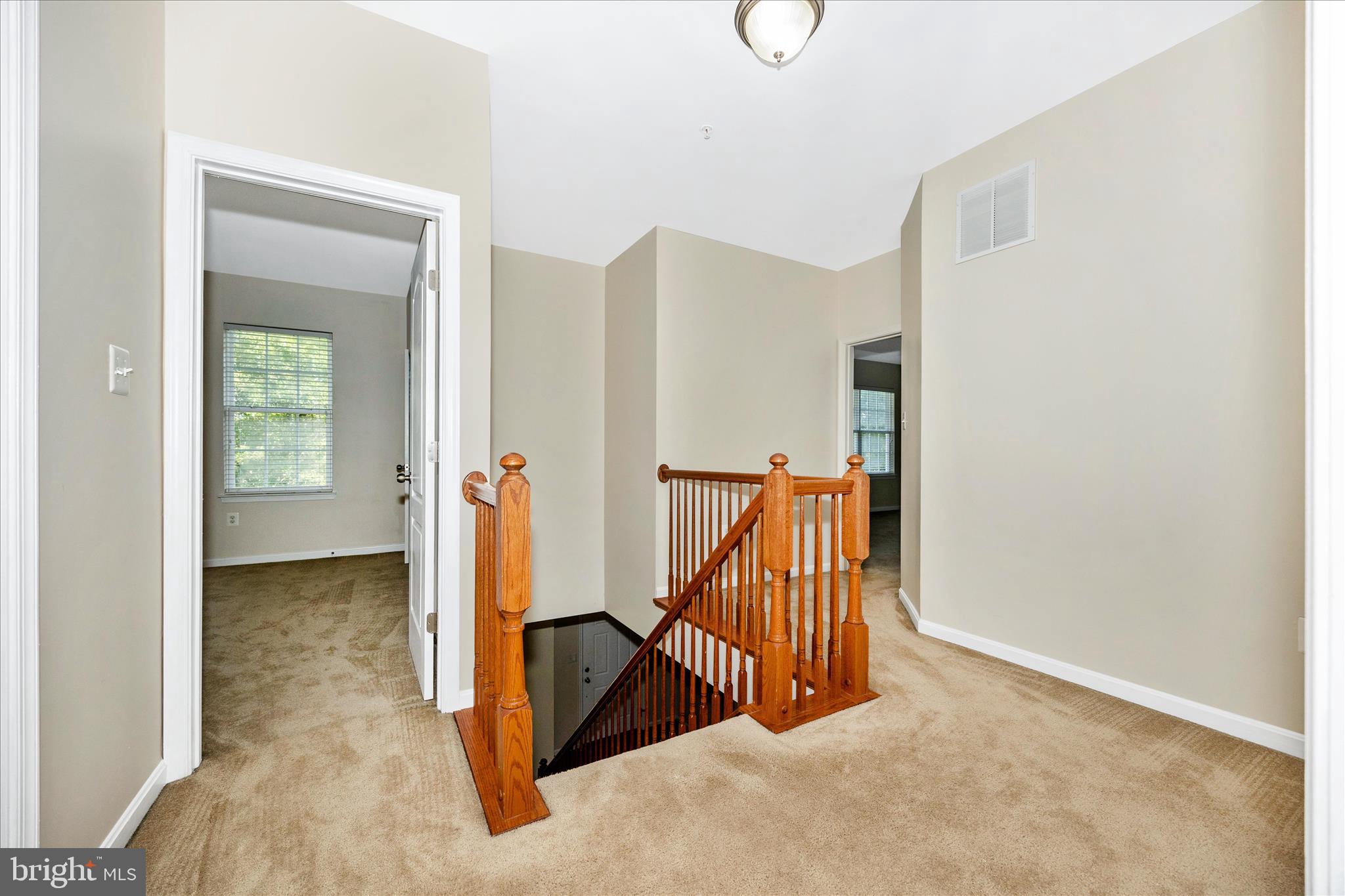 CLOVER RIDGE - Residential
