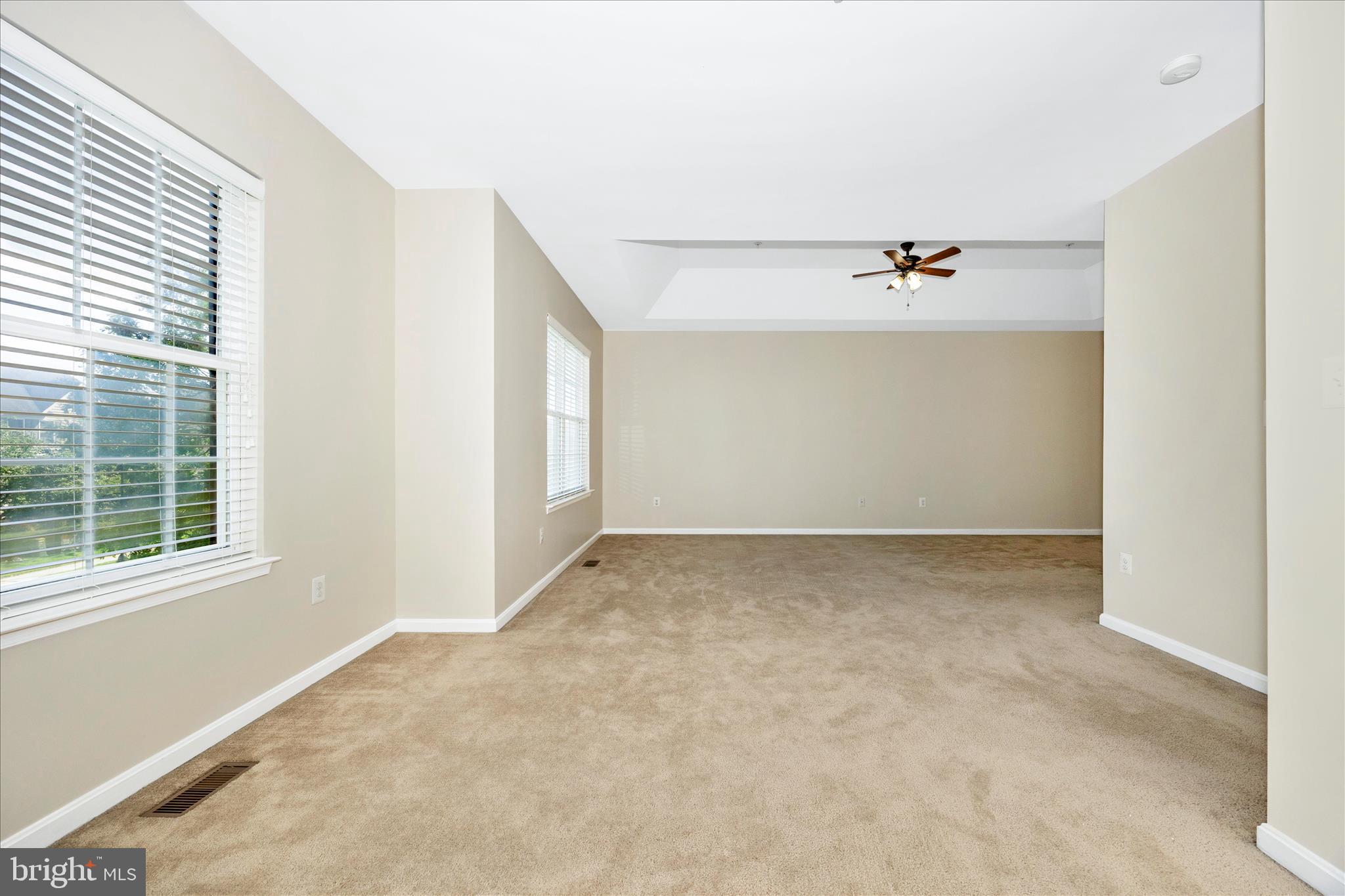 CLOVER RIDGE - Residential