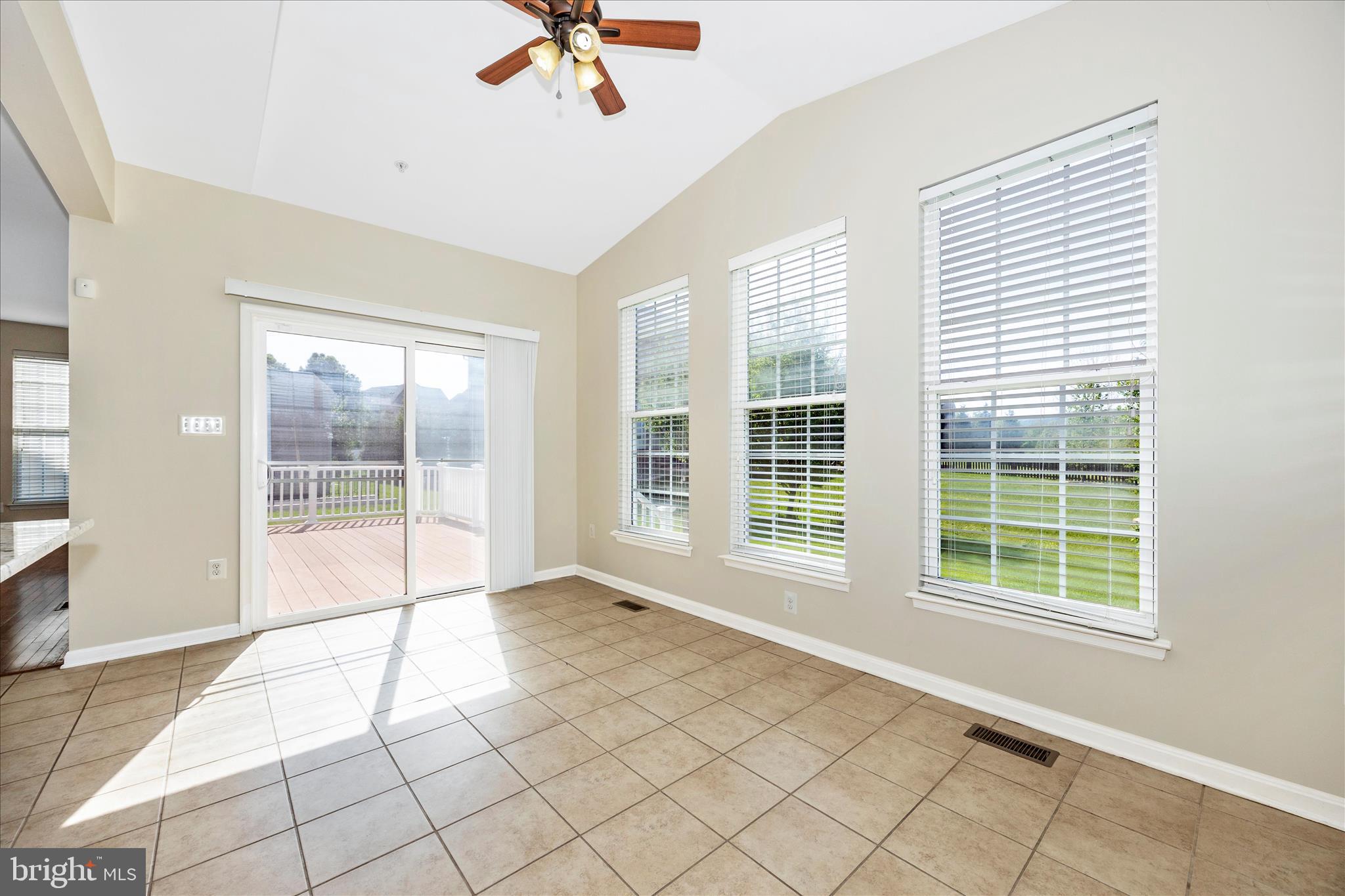 CLOVER RIDGE - Residential