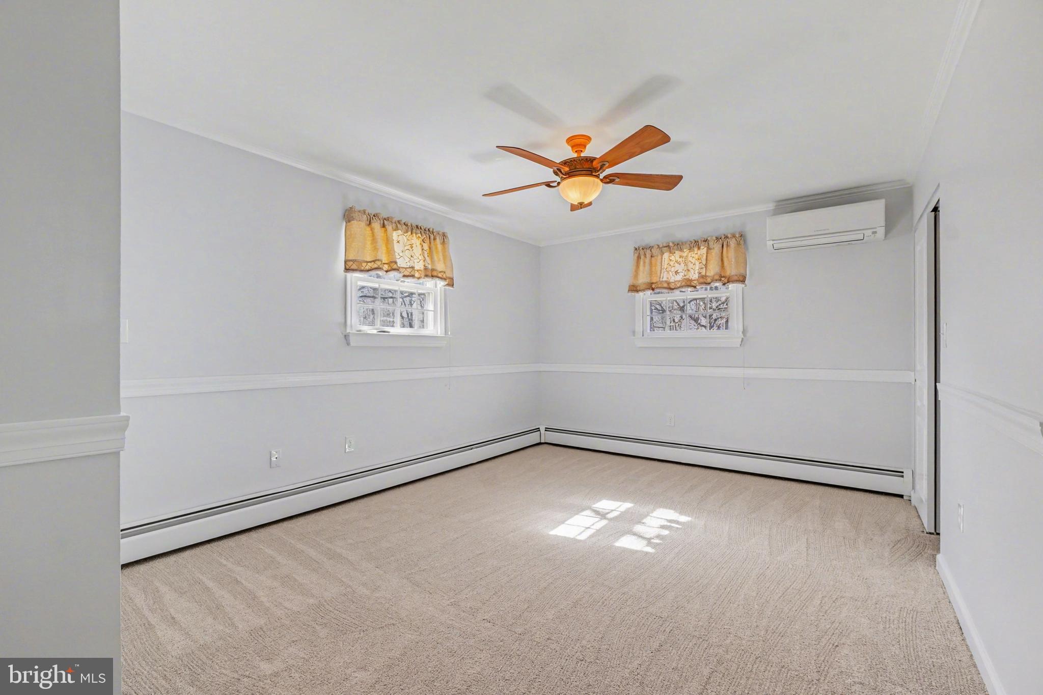 DELAPLAINE MANOR - Residential