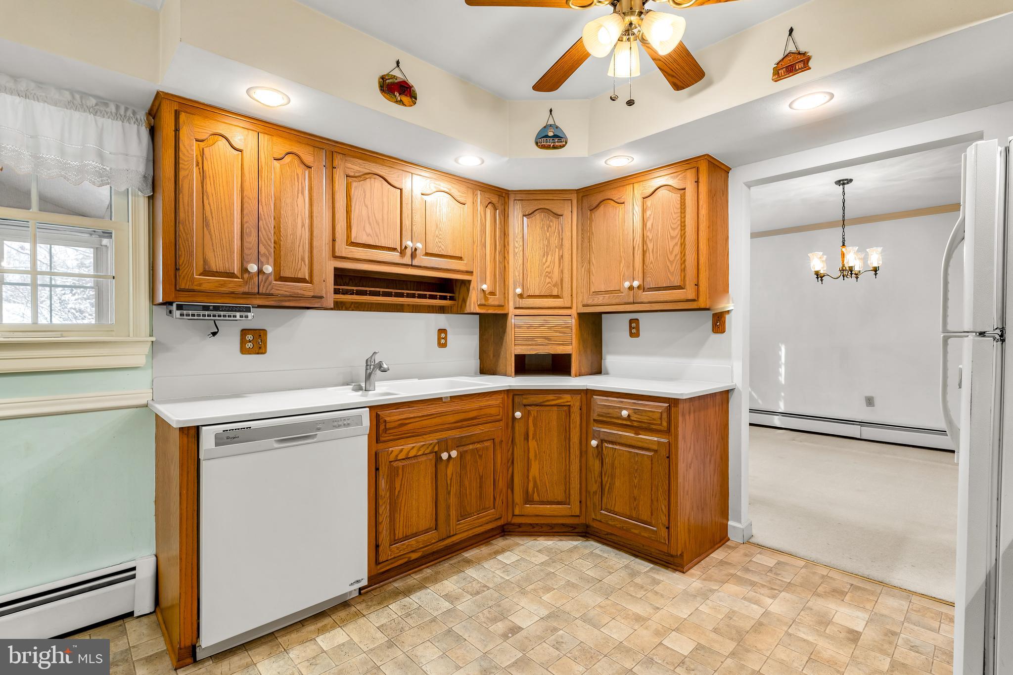 DELAPLAINE MANOR - Residential