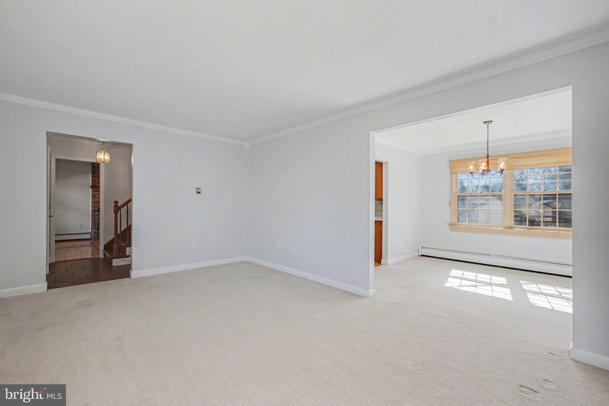 DELAPLAINE MANOR - Residential