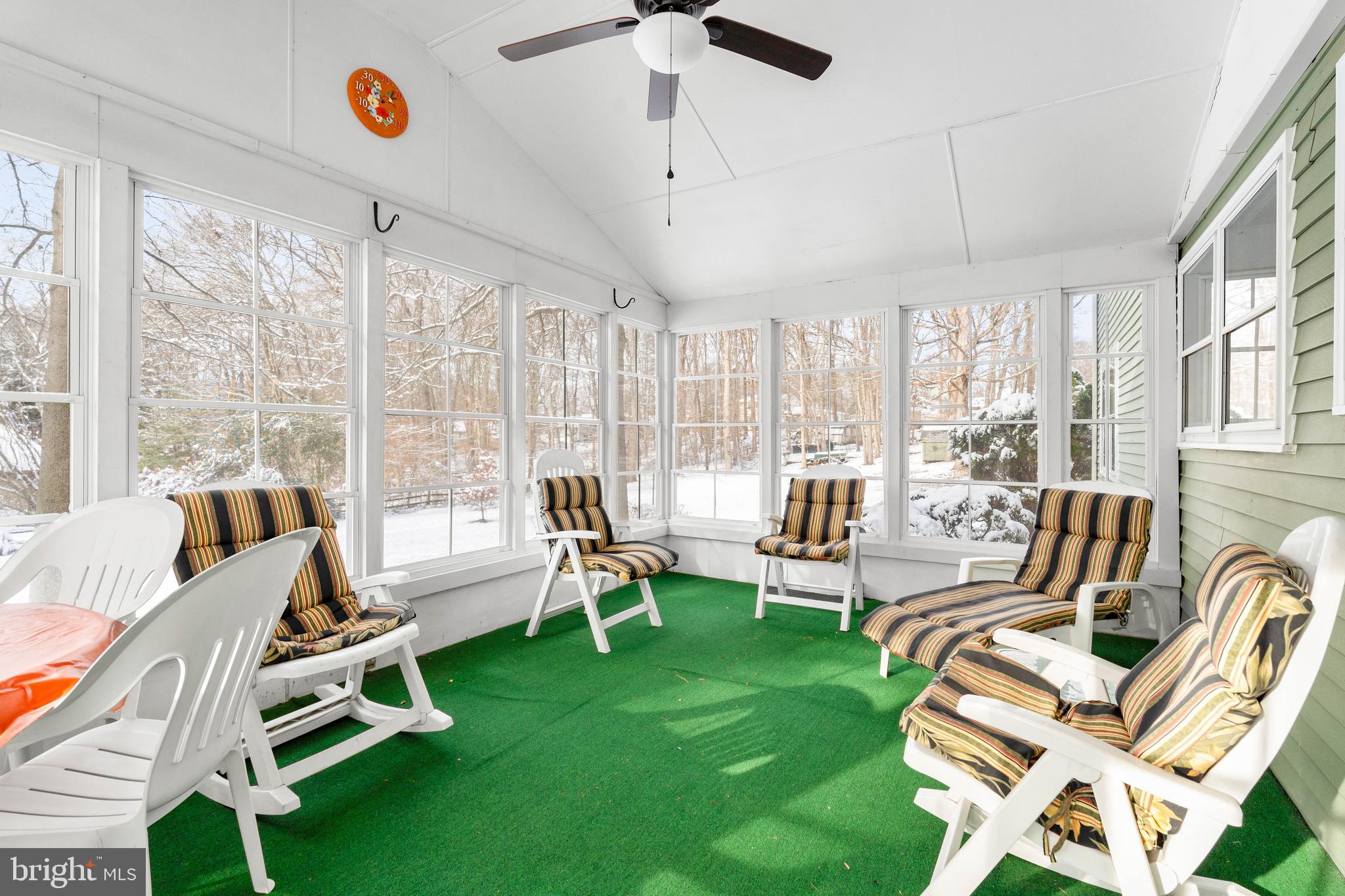 DELAPLAINE MANOR - Residential