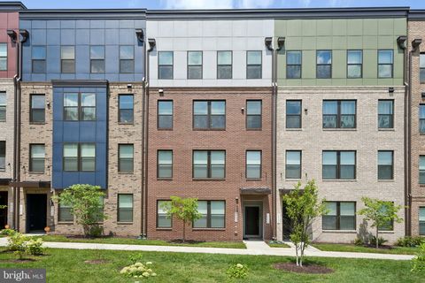 14156 GYPSUM LOOP 114 CHANTILLY VA 20151