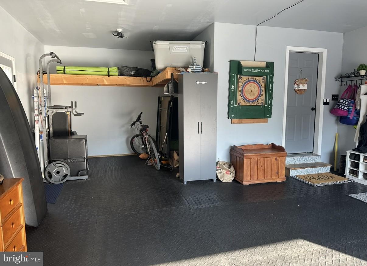 SWEETBRIAR CREEK - Residential