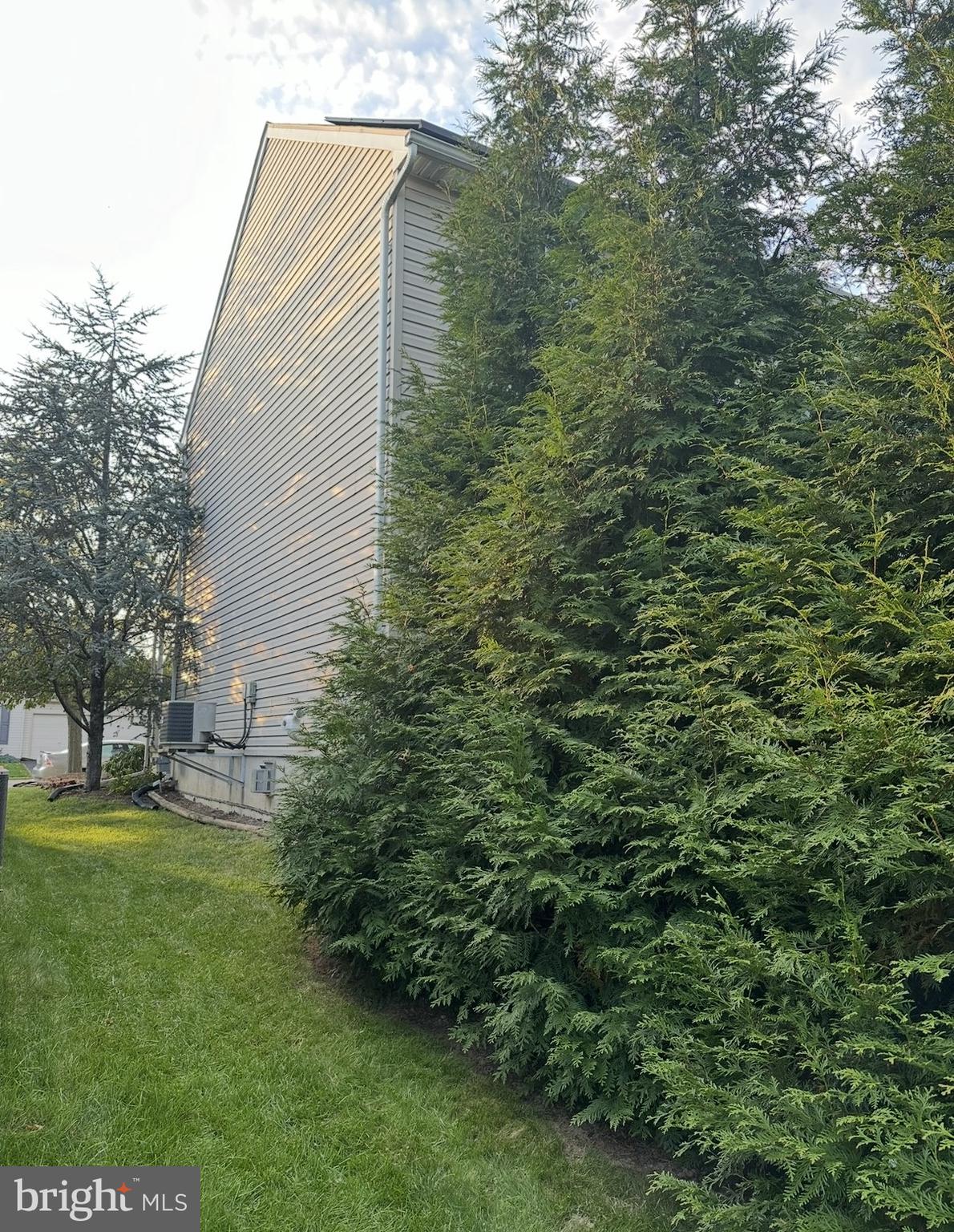 SWEETBRIAR CREEK - Residential