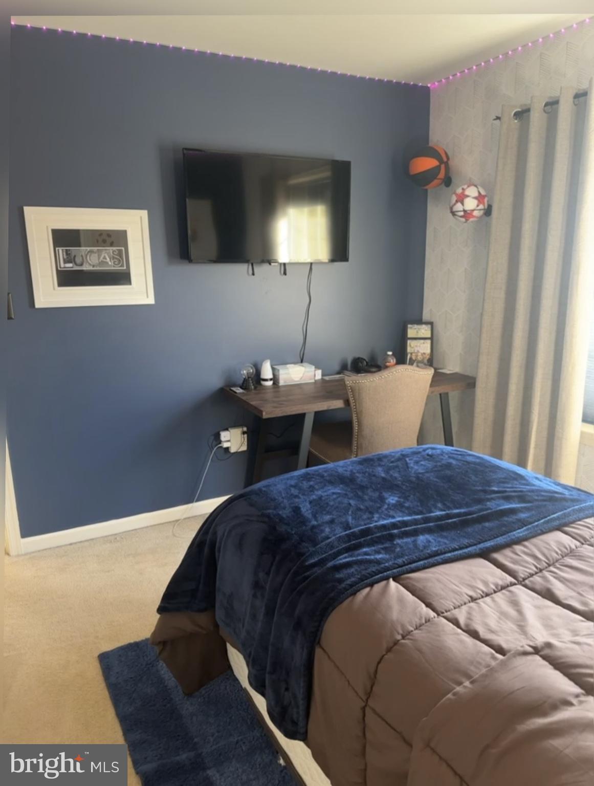 SWEETBRIAR CREEK - Residential